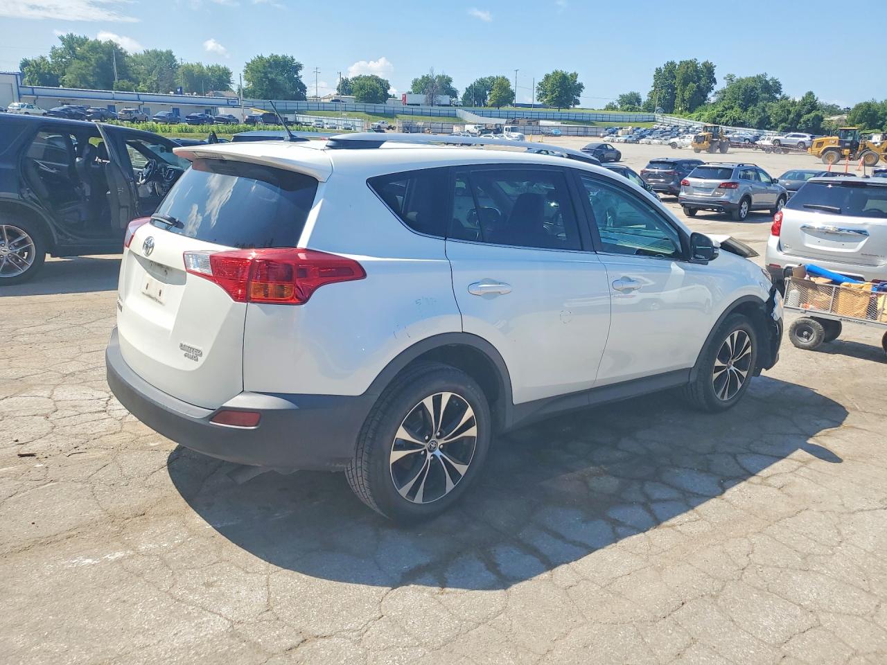2015 Toyota Rav4 Limited Белый vin: 2T3DFREV8FW317800