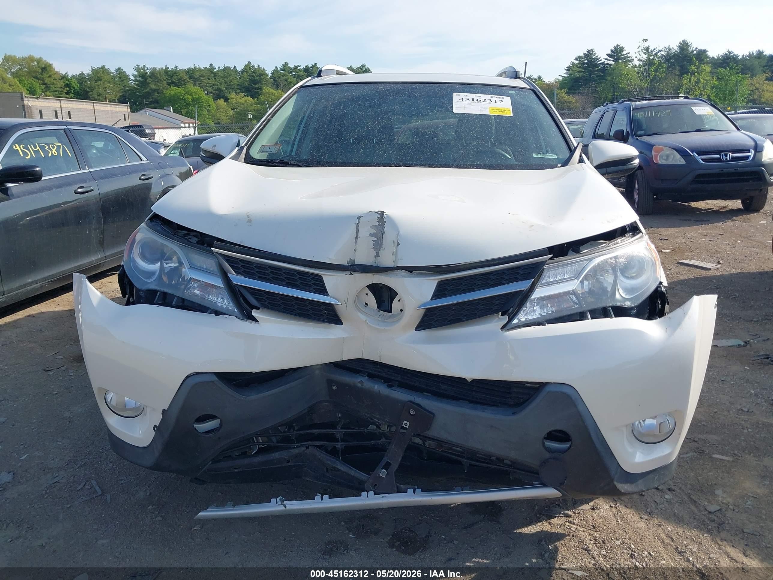2015 Toyota Rav4 Limited White vin: 2T3DFREV8FW323693
