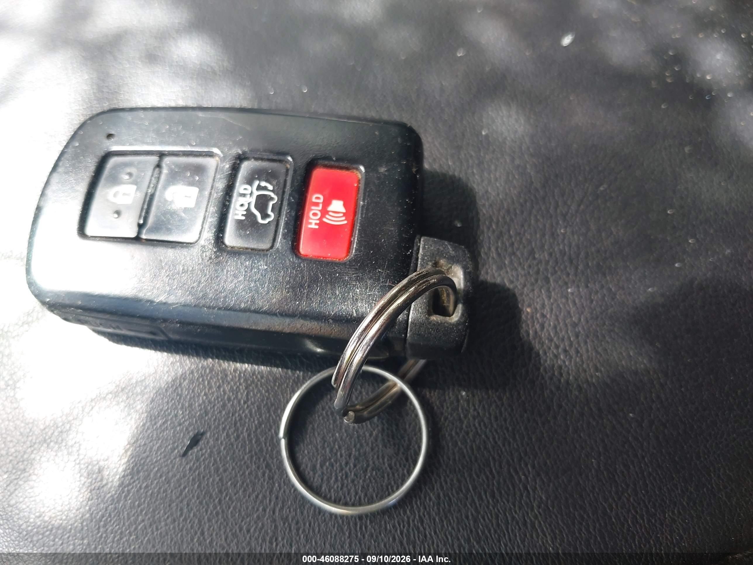 2015 Toyota Rav4 Limited Red vin: 2T3DFREV8FW406167