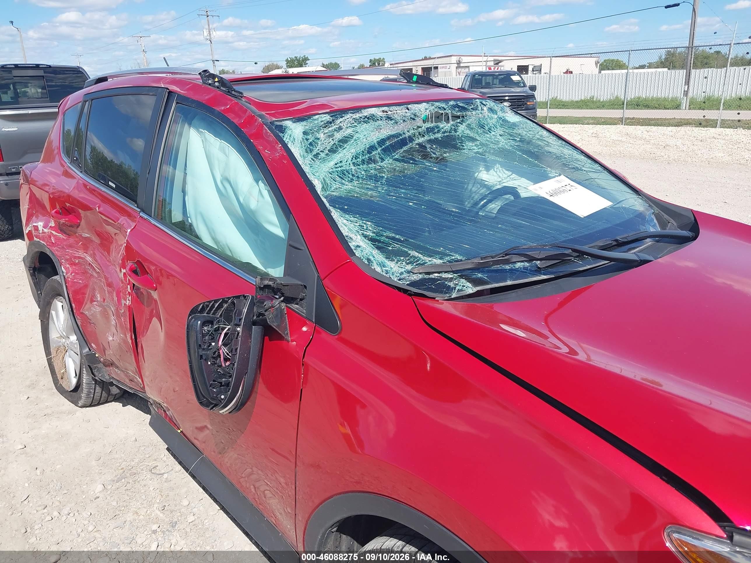 2015 Toyota Rav4 Limited Red vin: 2T3DFREV8FW406167