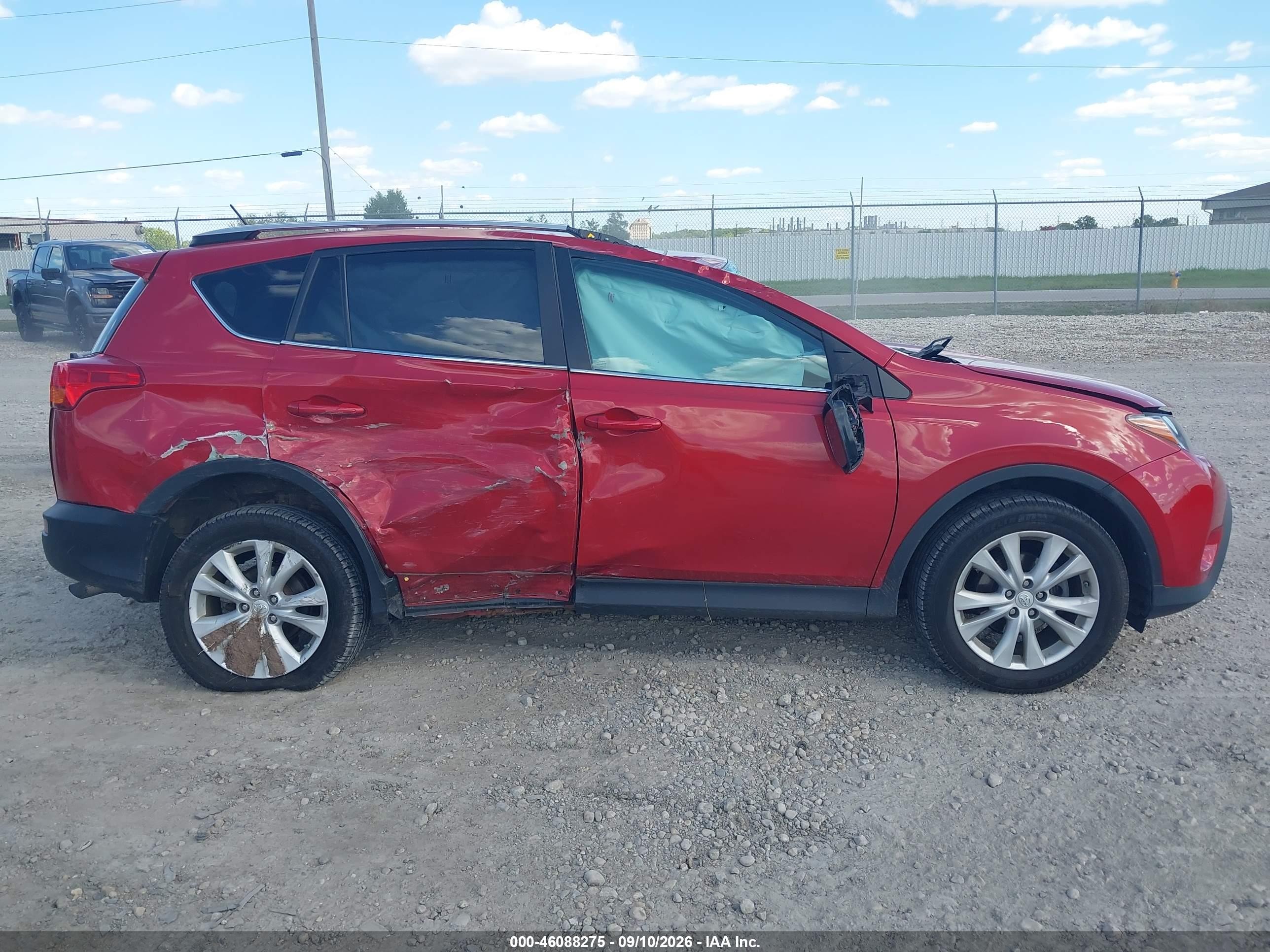 2015 Toyota Rav4 Limited Red vin: 2T3DFREV8FW406167