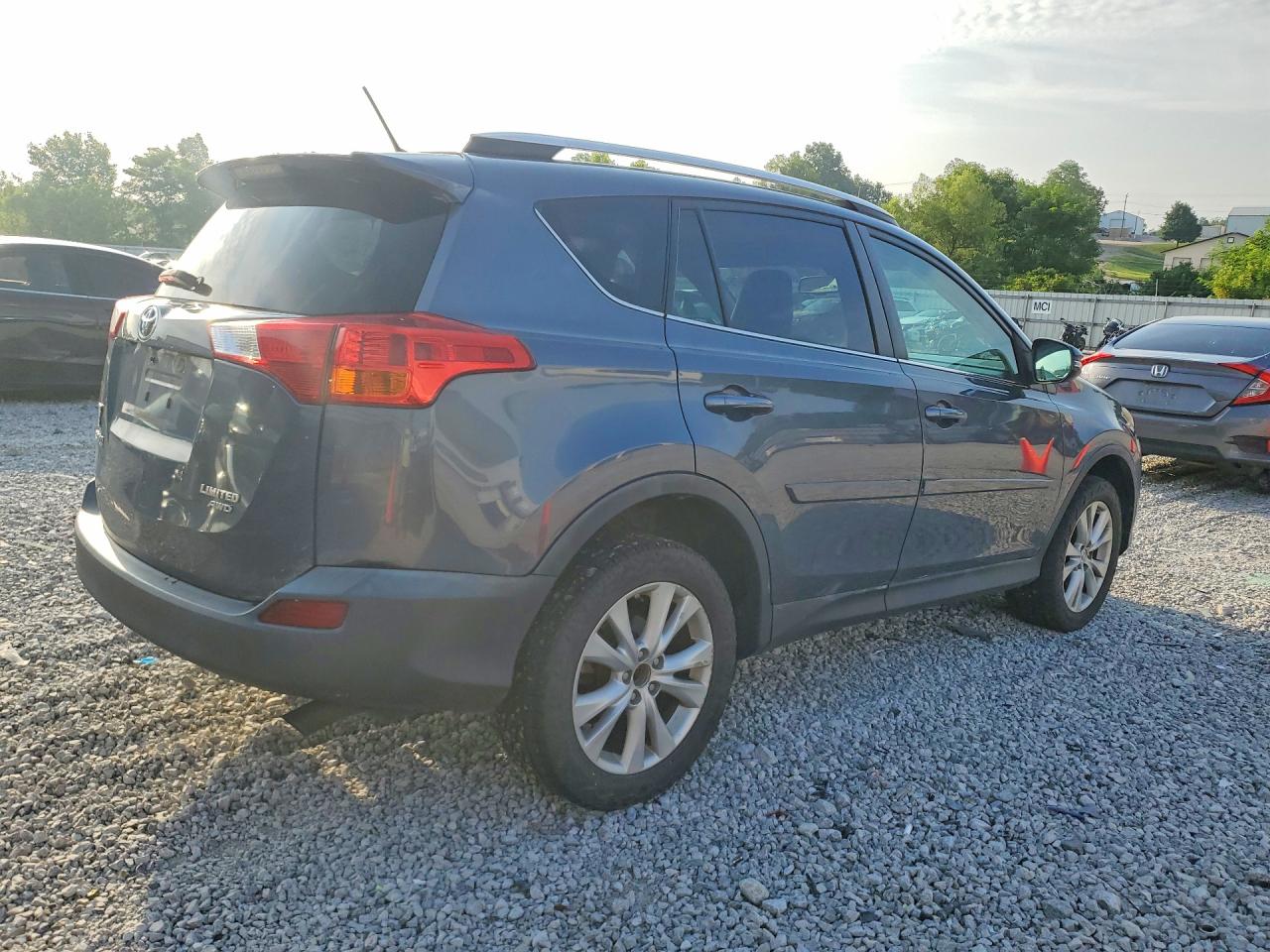 2013 Toyota Rav4 Limited Blue vin: 2T3DFREV9DW076911
