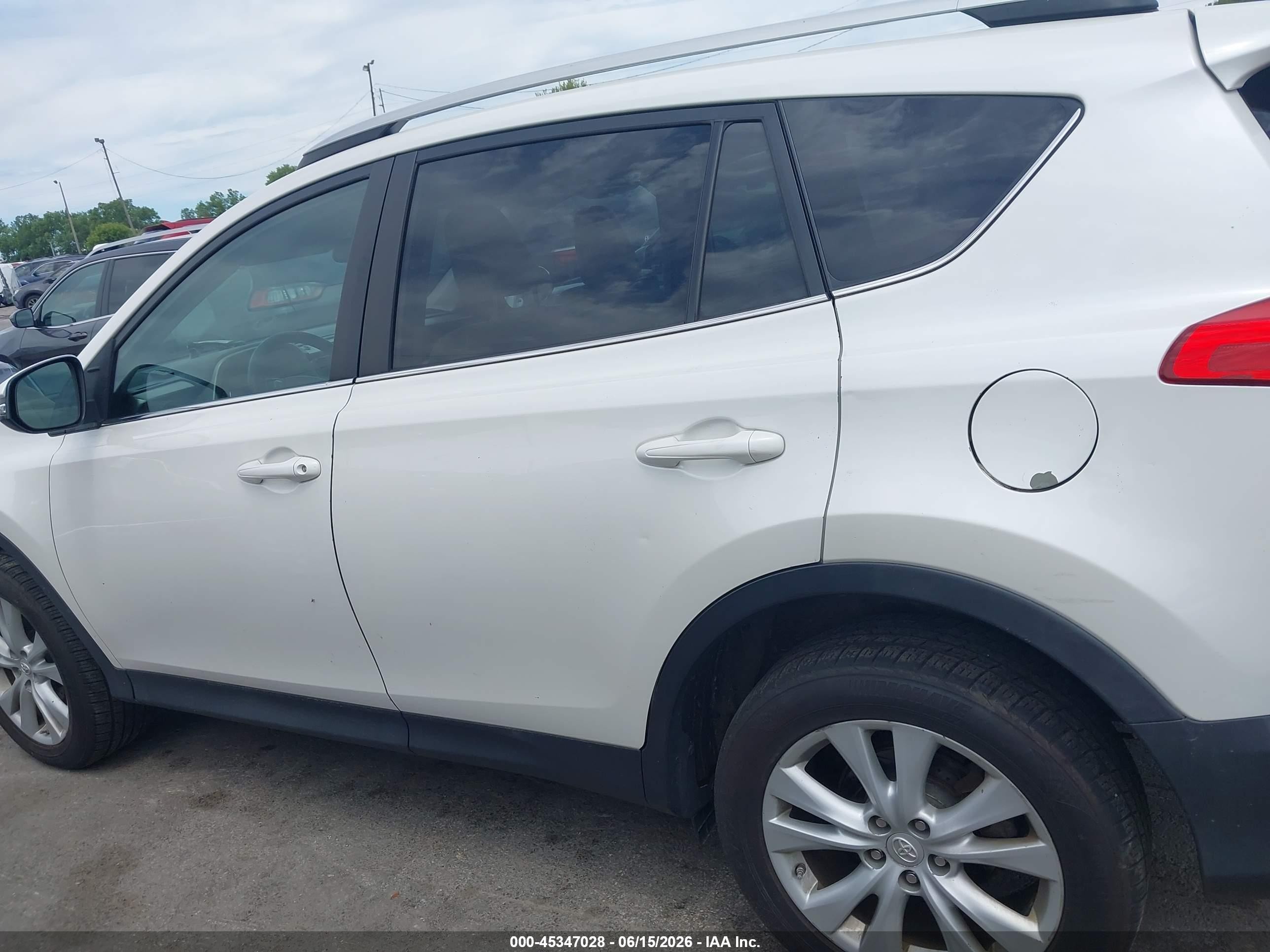 2014 Toyota Rav4 Limited White vin: 2T3DFREV9EW172118