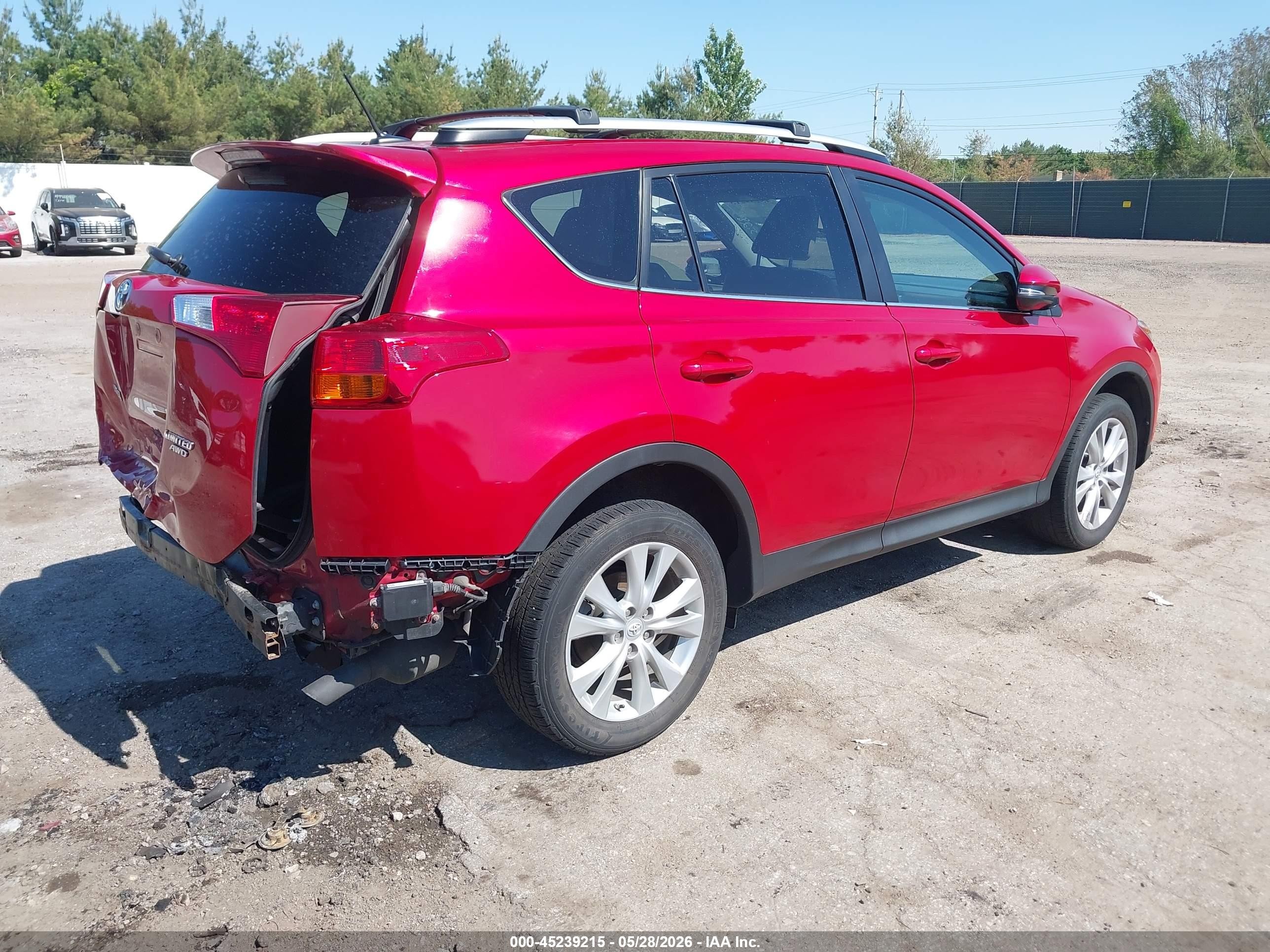 2015 Toyota Rav4 Limited Red vin: 2T3DFREV9FW232223