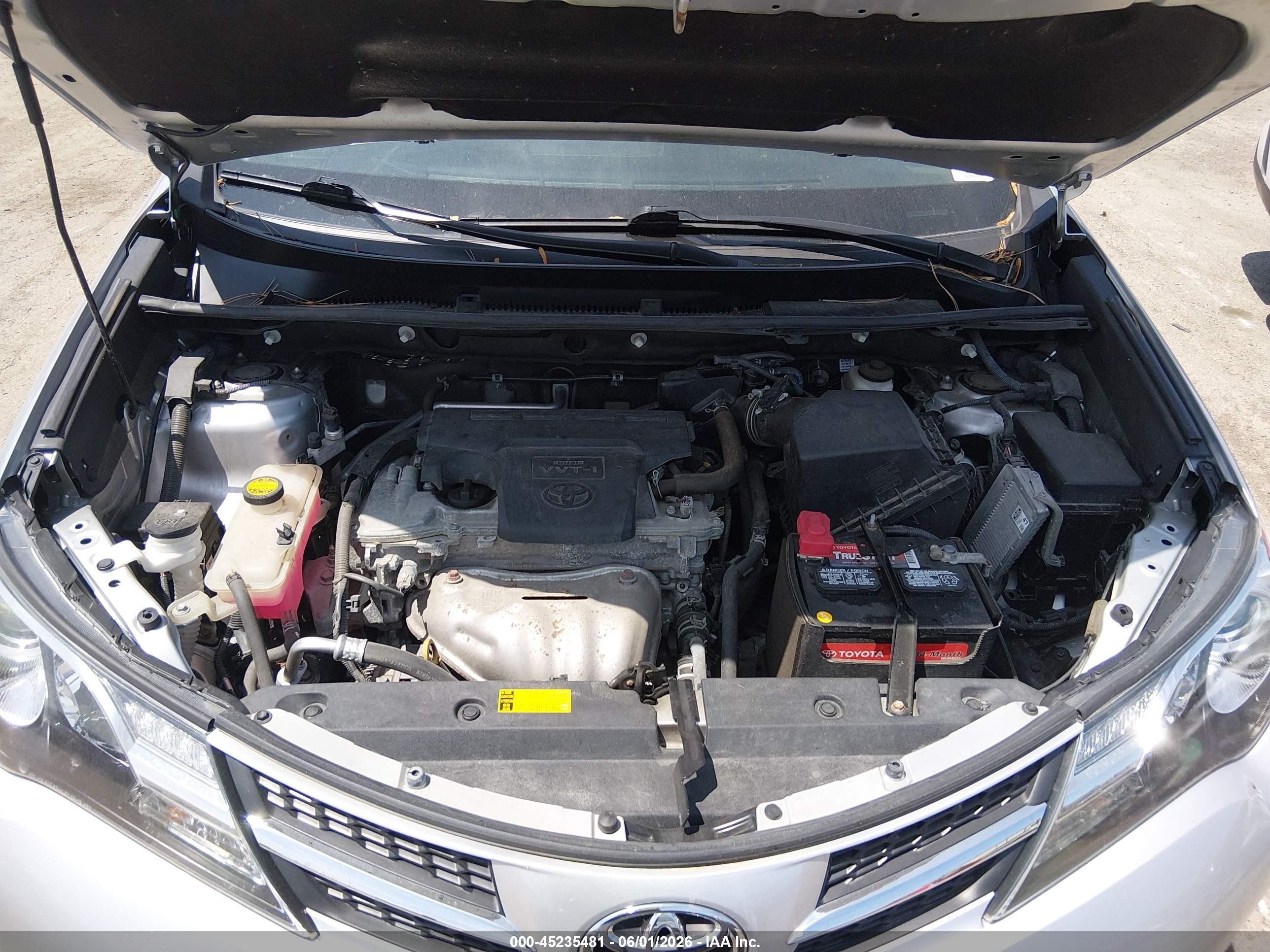 2015 Toyota Rav4 Limited Серебряный vin: 2T3DFREV9FW270549