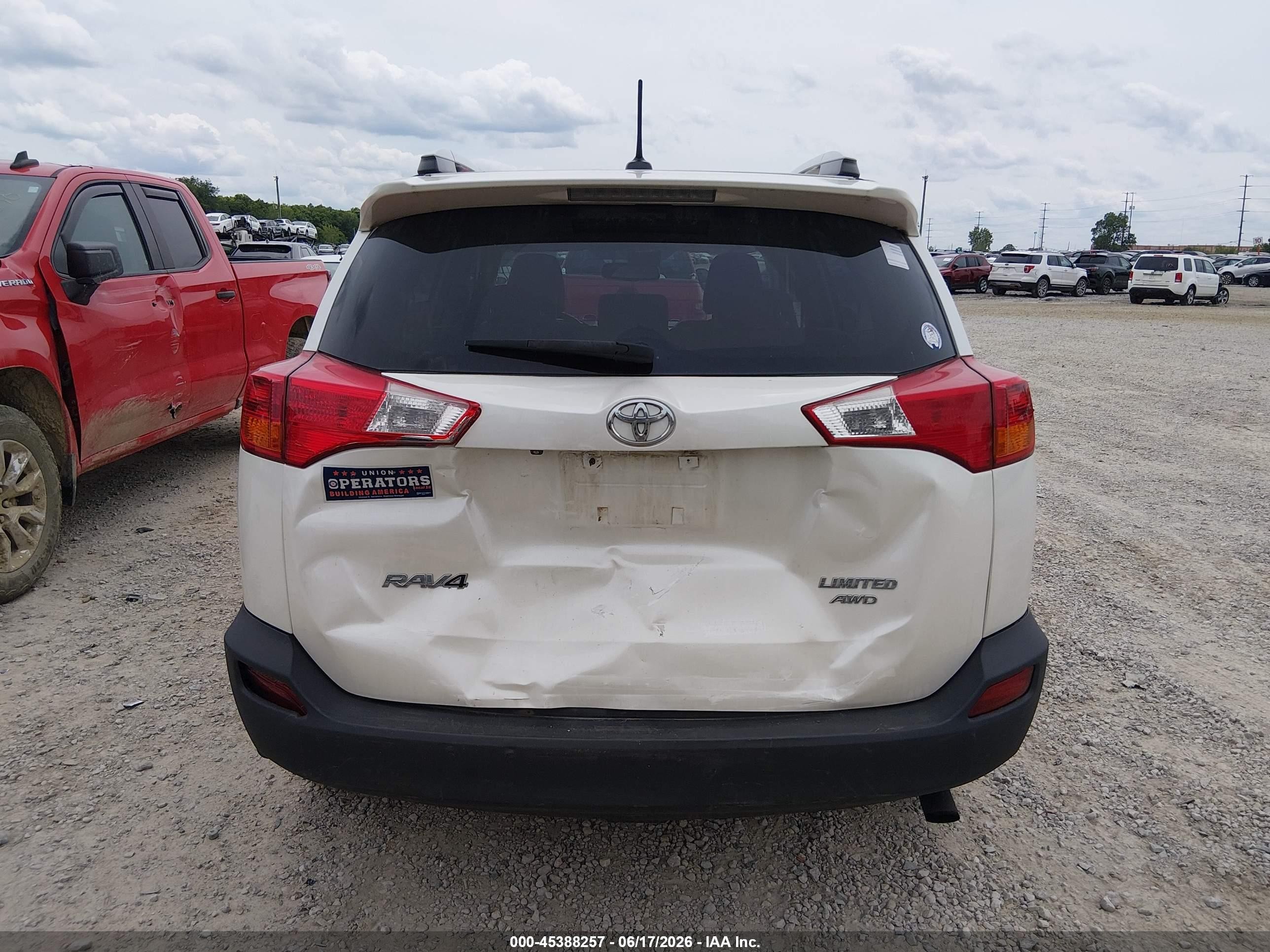 2015 Toyota Rav4 Limited White vin: 2T3DFREV9FW304991