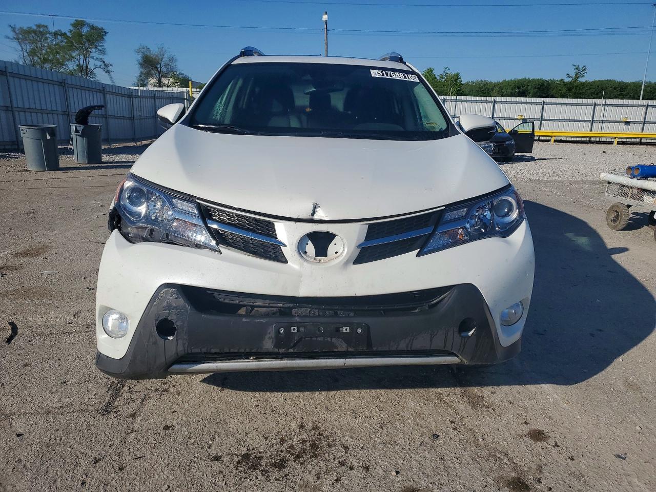 2015 Toyota Rav4 Limited White vin: 2T3DFREV9FW382901