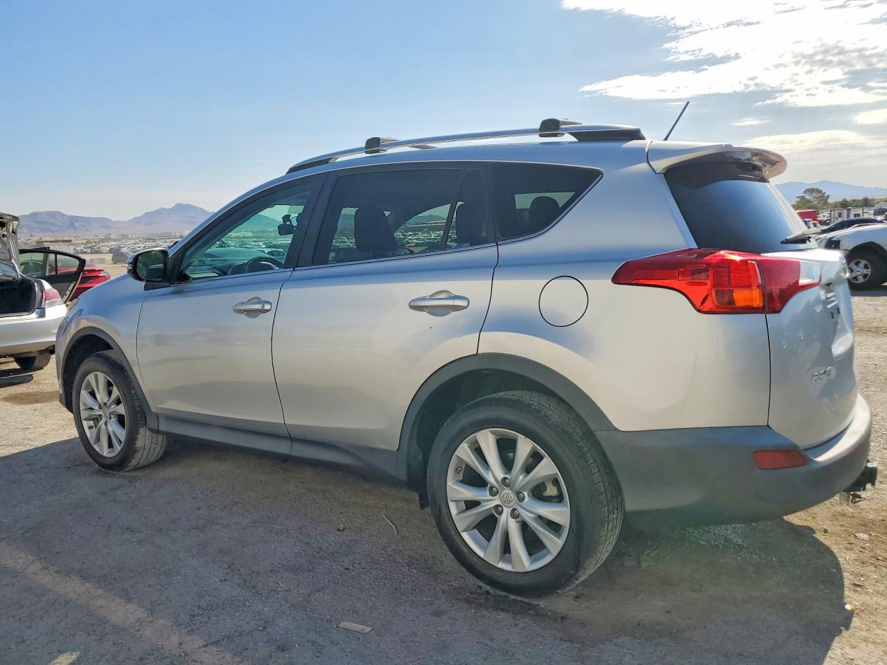 2013 Toyota Rav4 Limited Silver vin: 2T3DFREVXDW049667