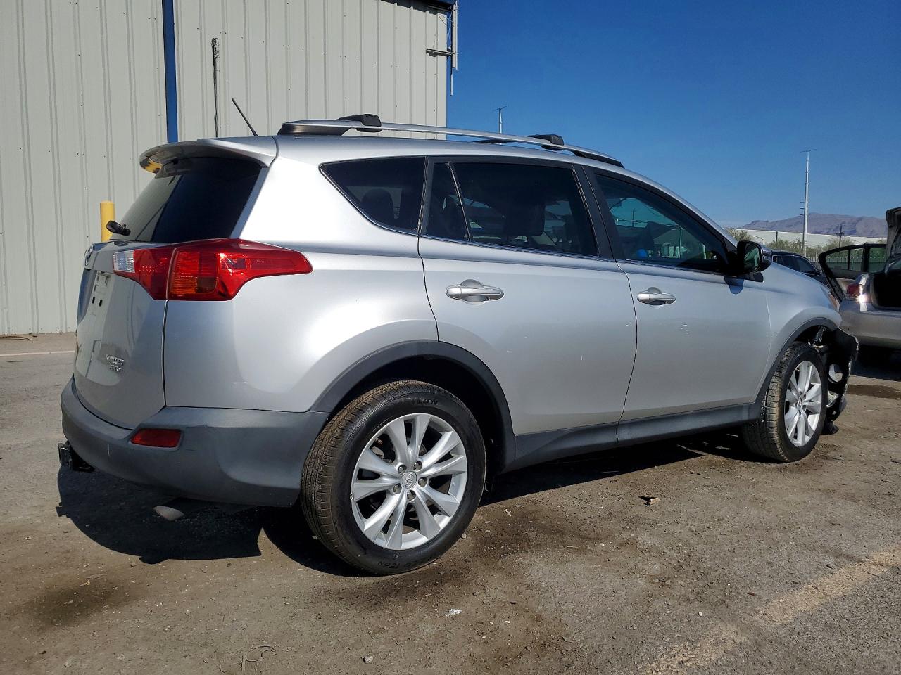 2013 Toyota Rav4 Limited Silver vin: 2T3DFREVXDW049667