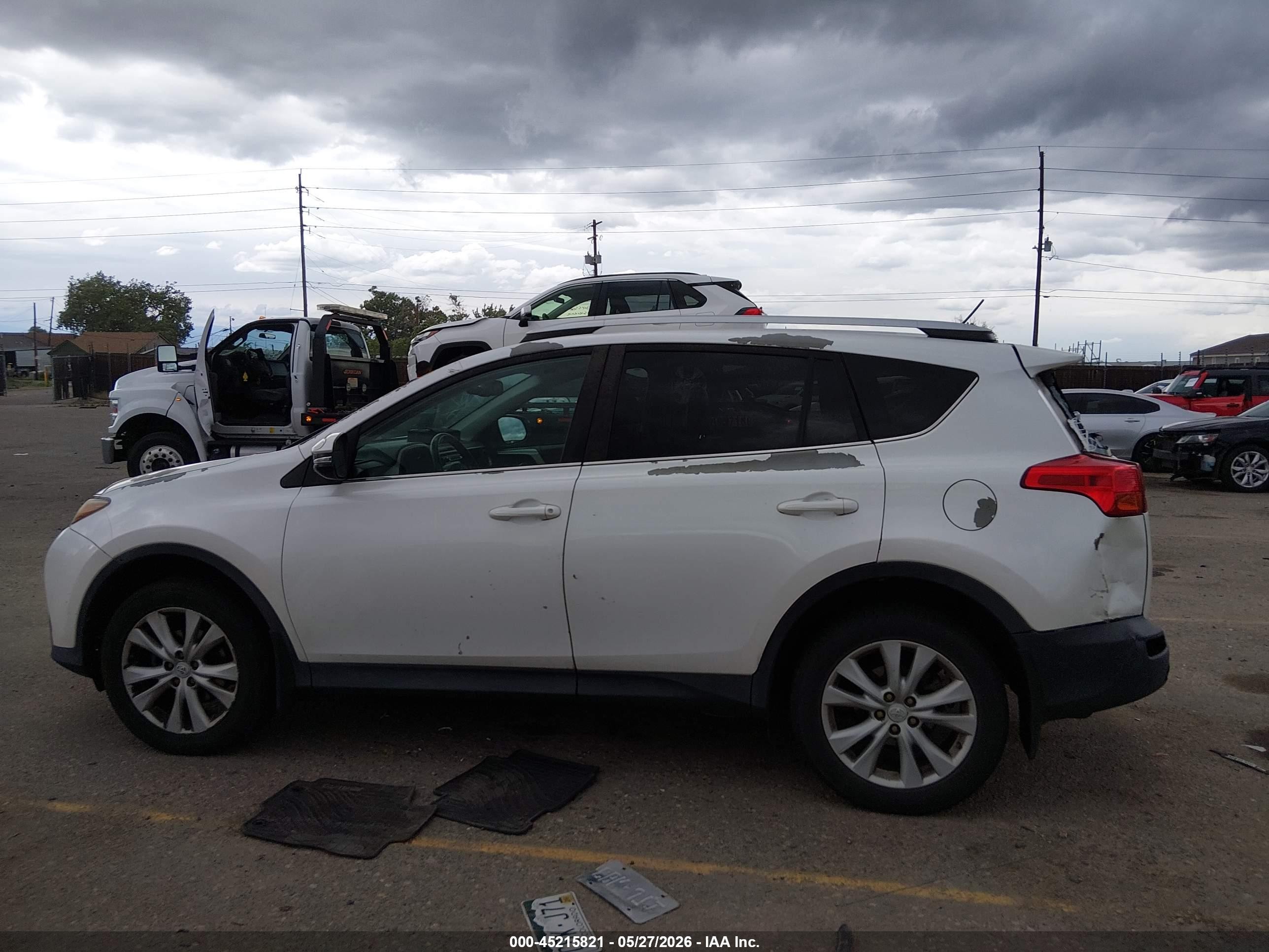 2014 Toyota Rav4 Limited White vin: 2T3DFREVXEW144215