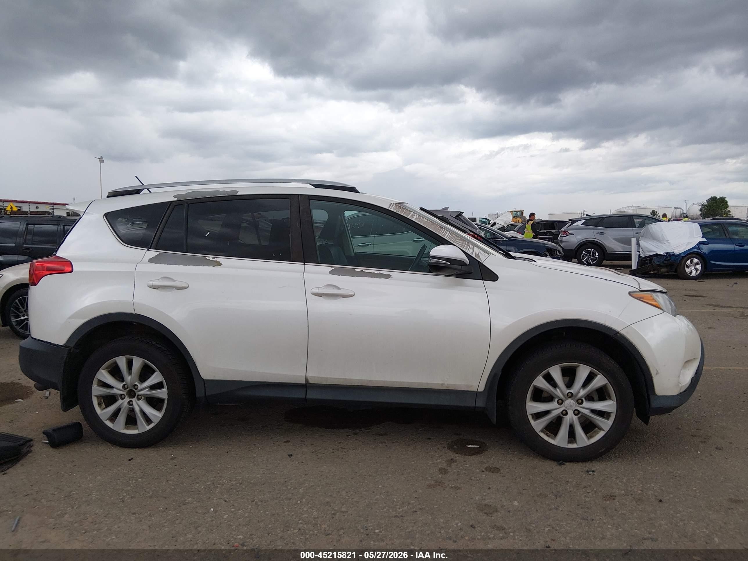 2014 Toyota Rav4 Limited White vin: 2T3DFREVXEW144215