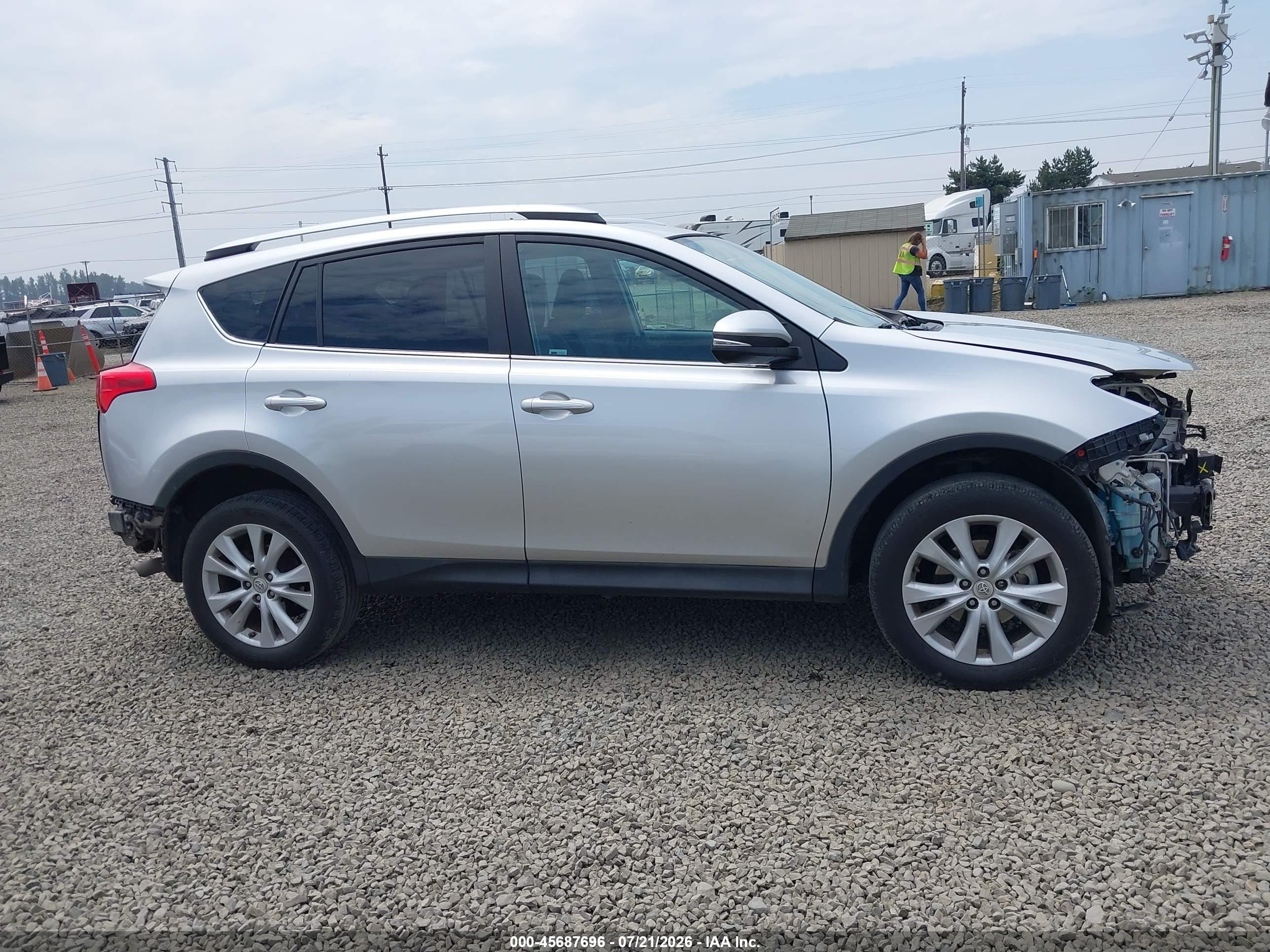 2014 Toyota Rav4 Limited Silver vin: 2T3DFREVXEW200685