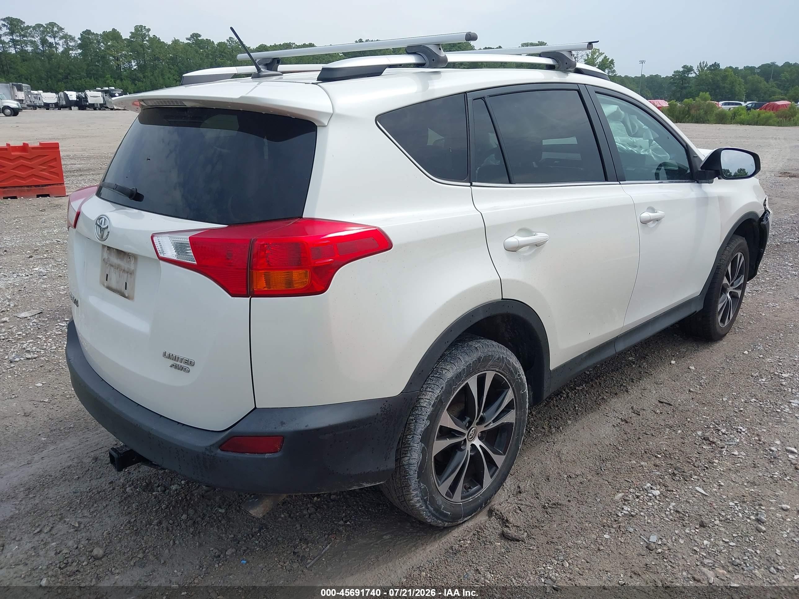 2015 Toyota Rav4 Limited White vin: 2T3DFREVXFW263254