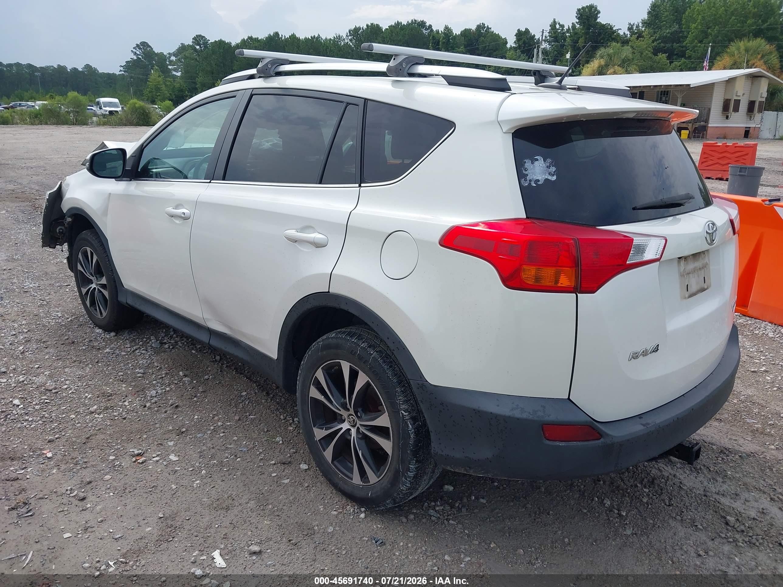 2015 Toyota Rav4 Limited White vin: 2T3DFREVXFW263254