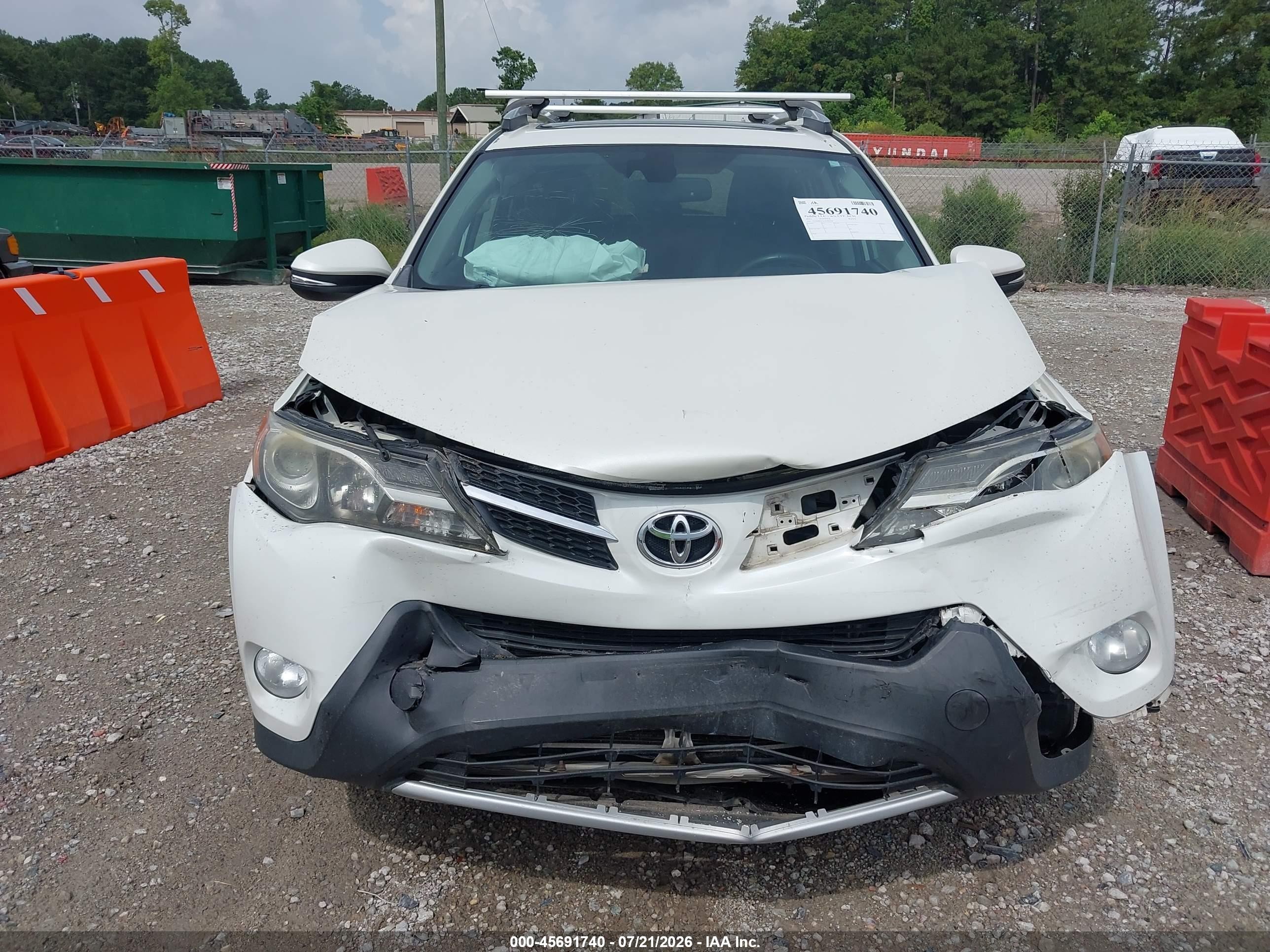 2015 Toyota Rav4 Limited White vin: 2T3DFREVXFW263254