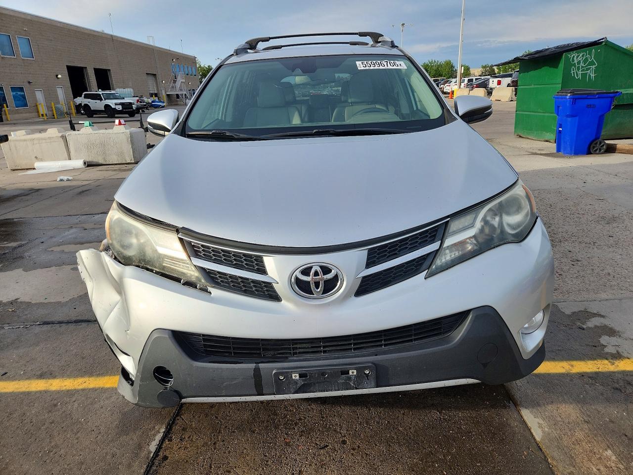 2015 Toyota Rav4 Limited Silver vin: 2T3DFREVXFW292320