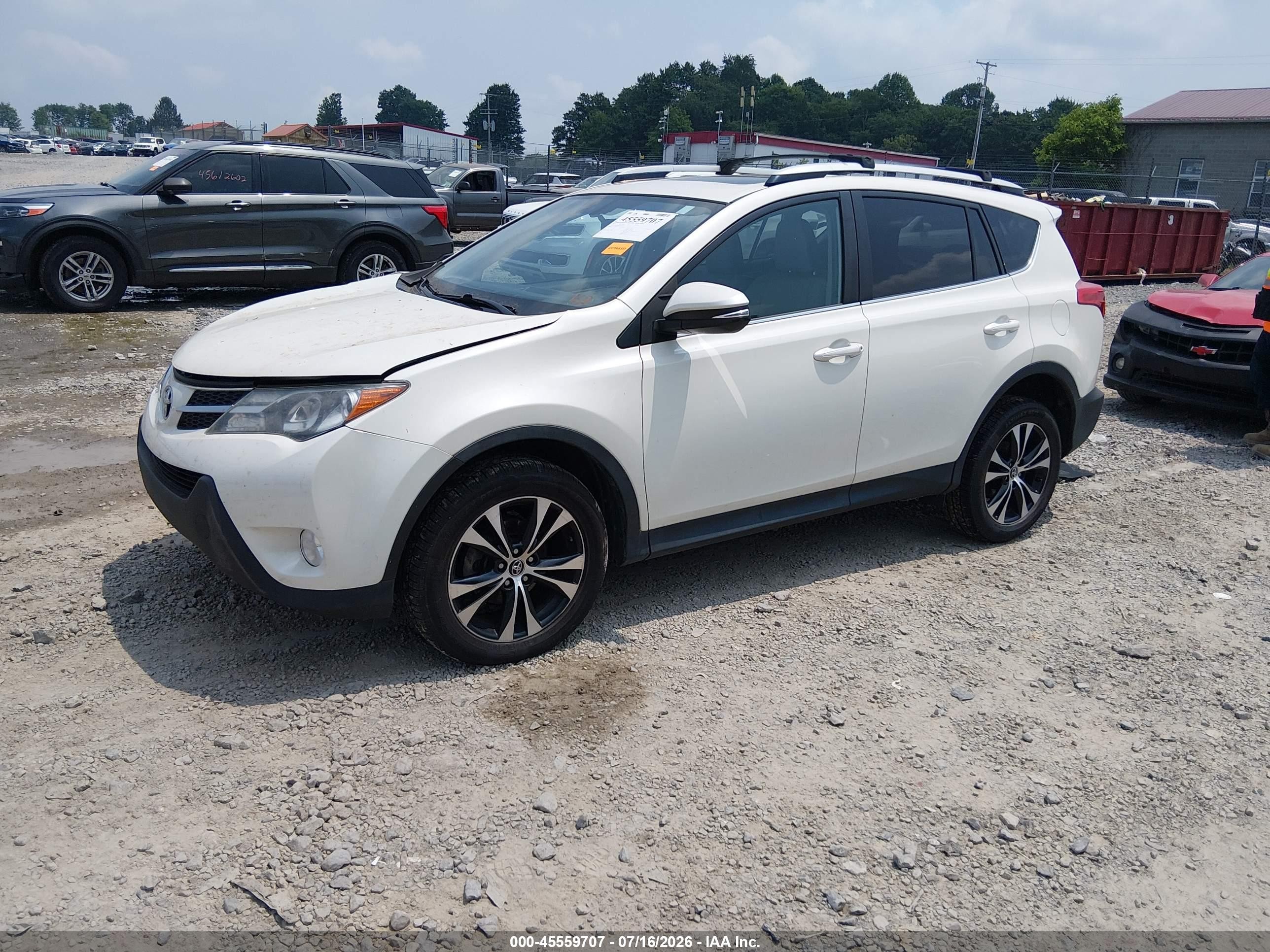 2015 Toyota Rav4 Limited White vin: 2T3DFREVXFW319256