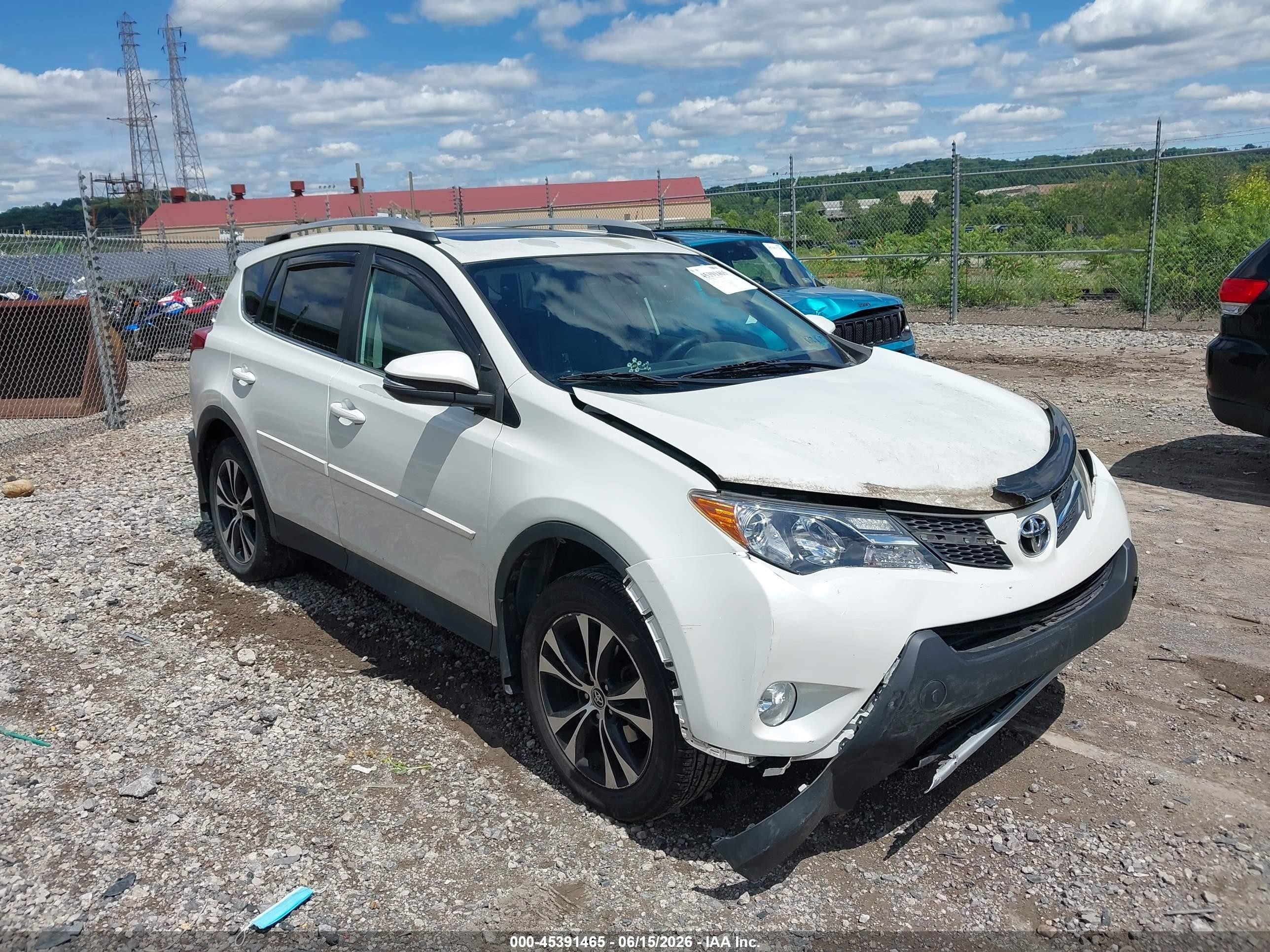 2015 Toyota Rav4 Limited White vin: 2T3DFREVXFW385631