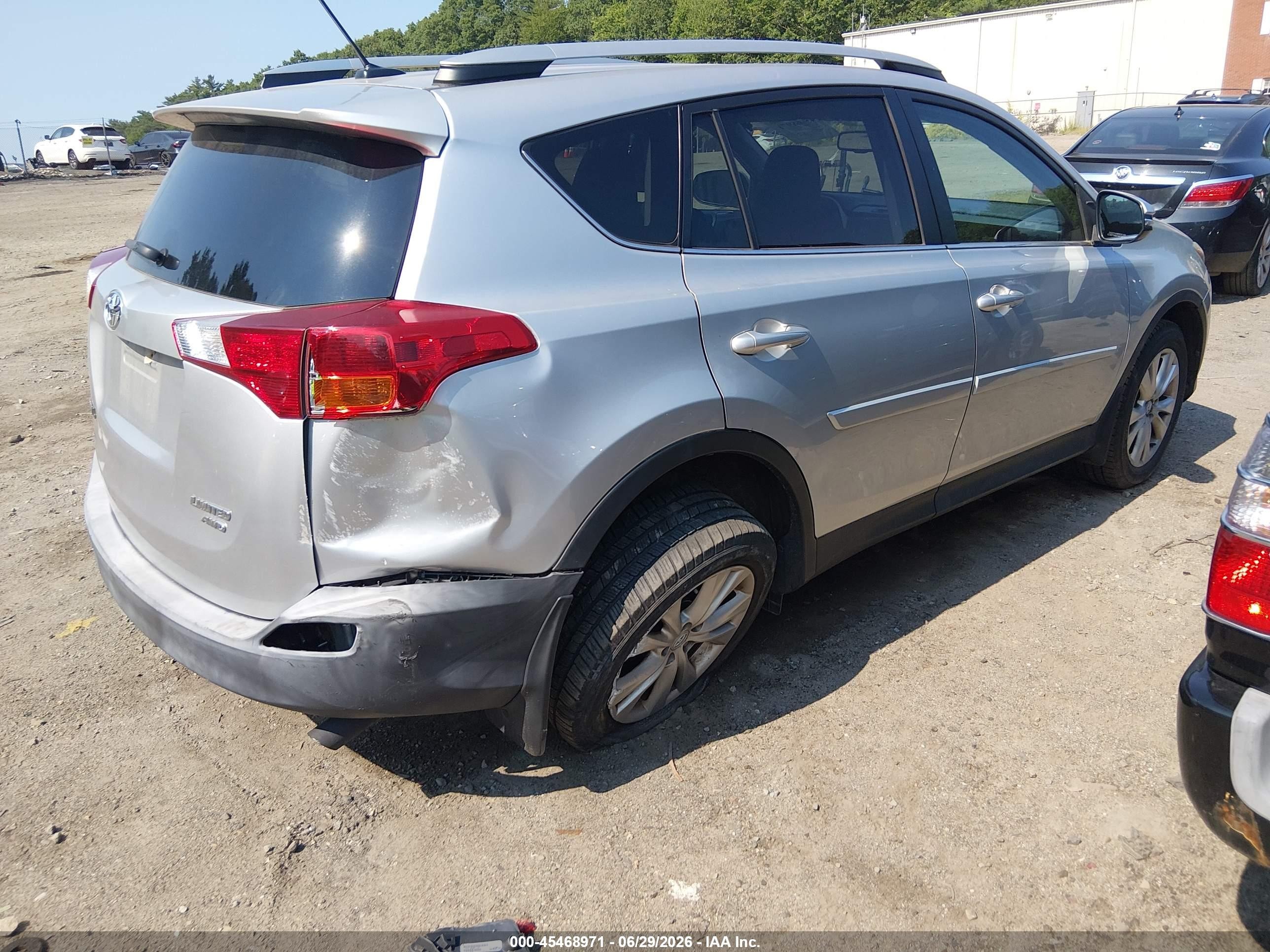 2015 Toyota Rav4 Limited Серебряный vin: 2T3DFREVXFW396872