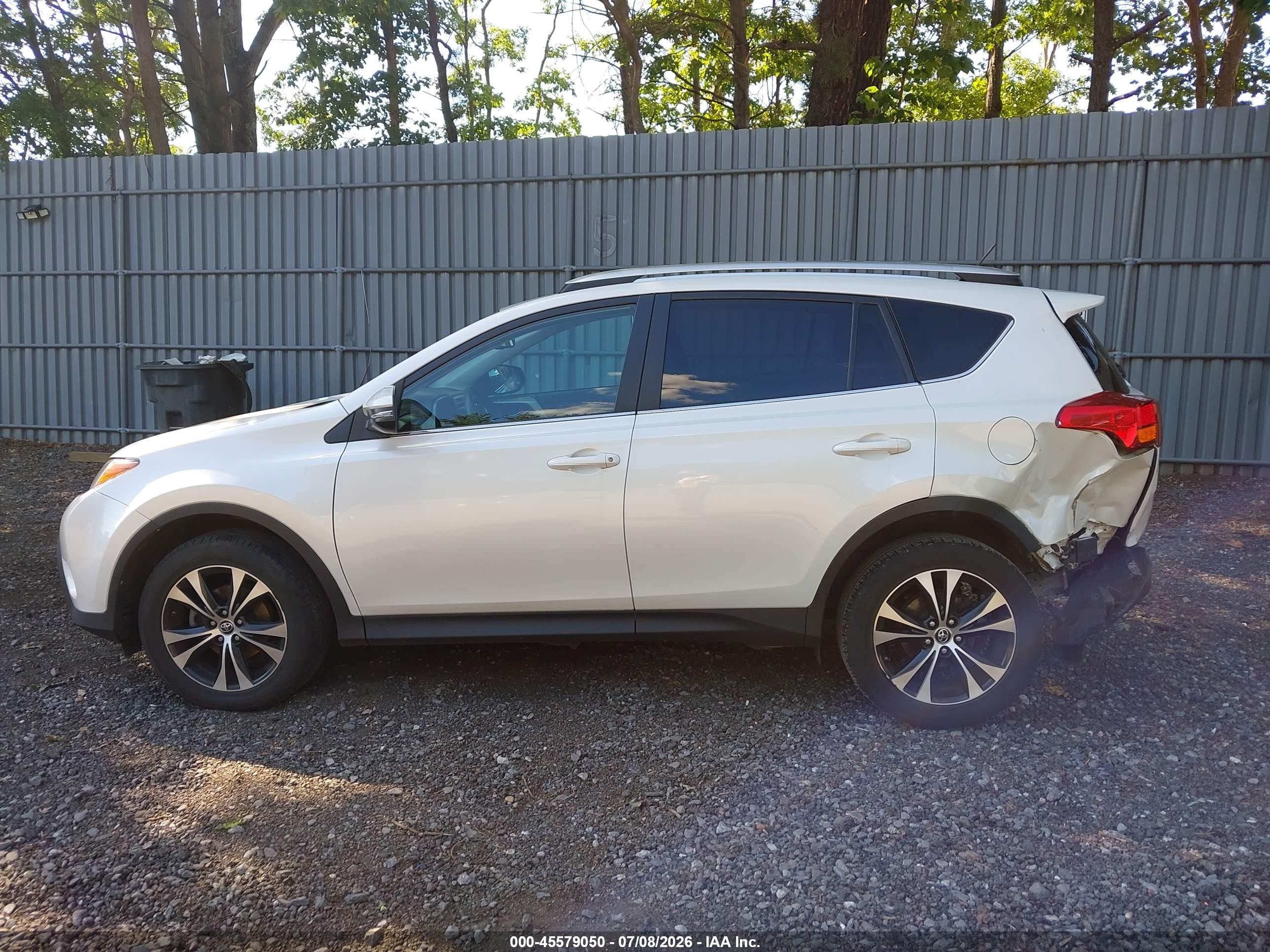 2015 Toyota Rav4 Limited Белый vin: 2T3DFREVXFW398668