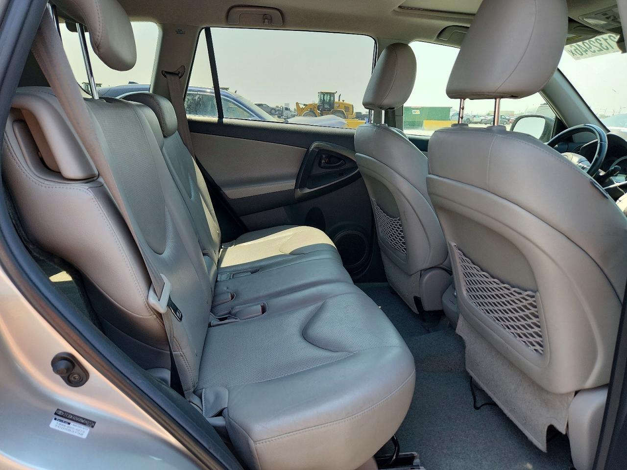 2011 Toyota Rav4 Limited Silver vin: 2T3DK4DV0BW040134