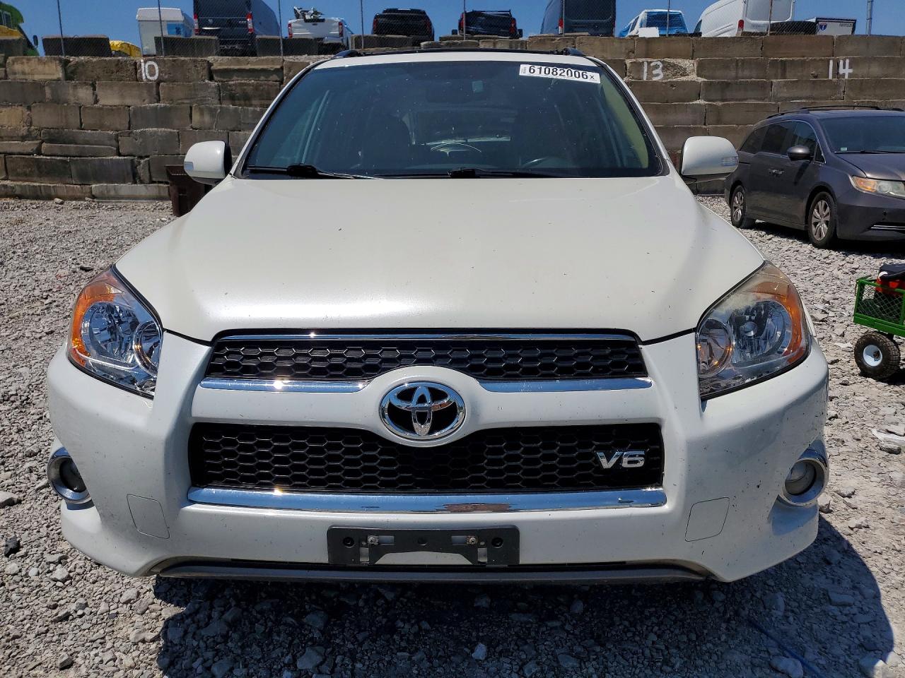 2011 Toyota Rav4 Limited White vin: 2T3DK4DV0BW046127