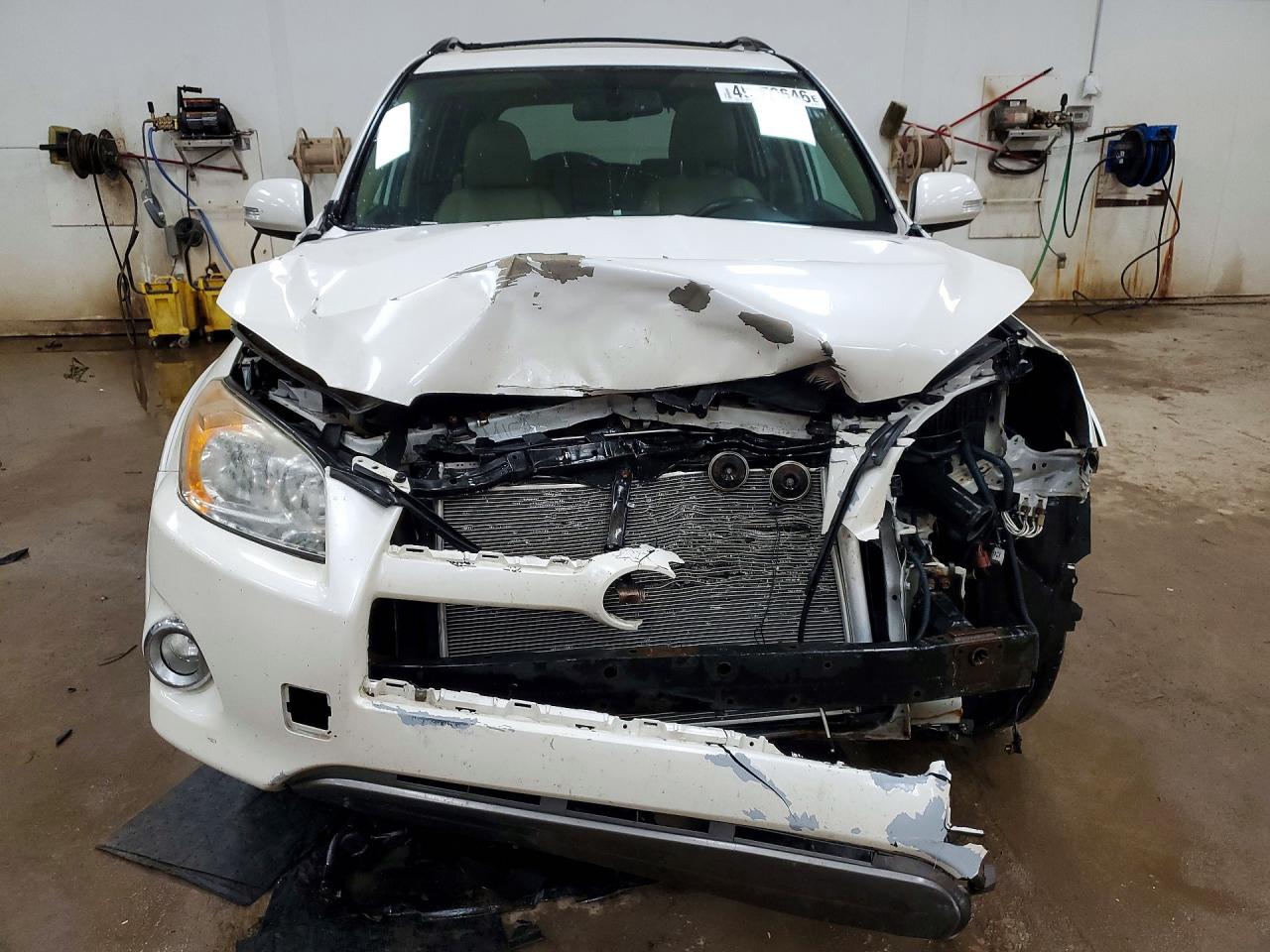 2011 Toyota Rav4 Limited Белый vin: 2T3DK4DV0BW052378