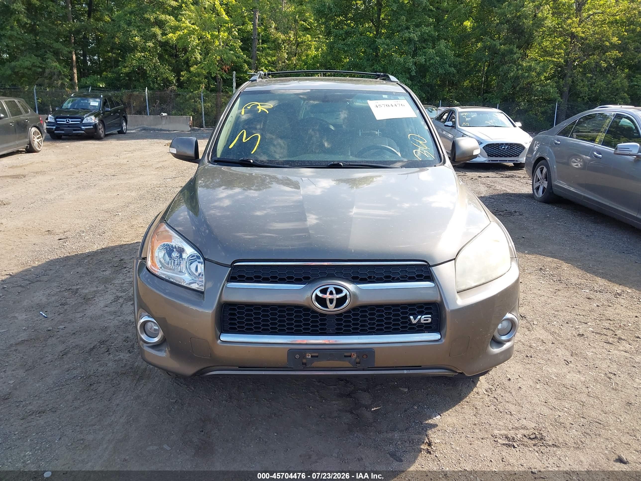 2011 Toyota Rav4 Limited V6 Gray vin: 2T3DK4DV0BW057385