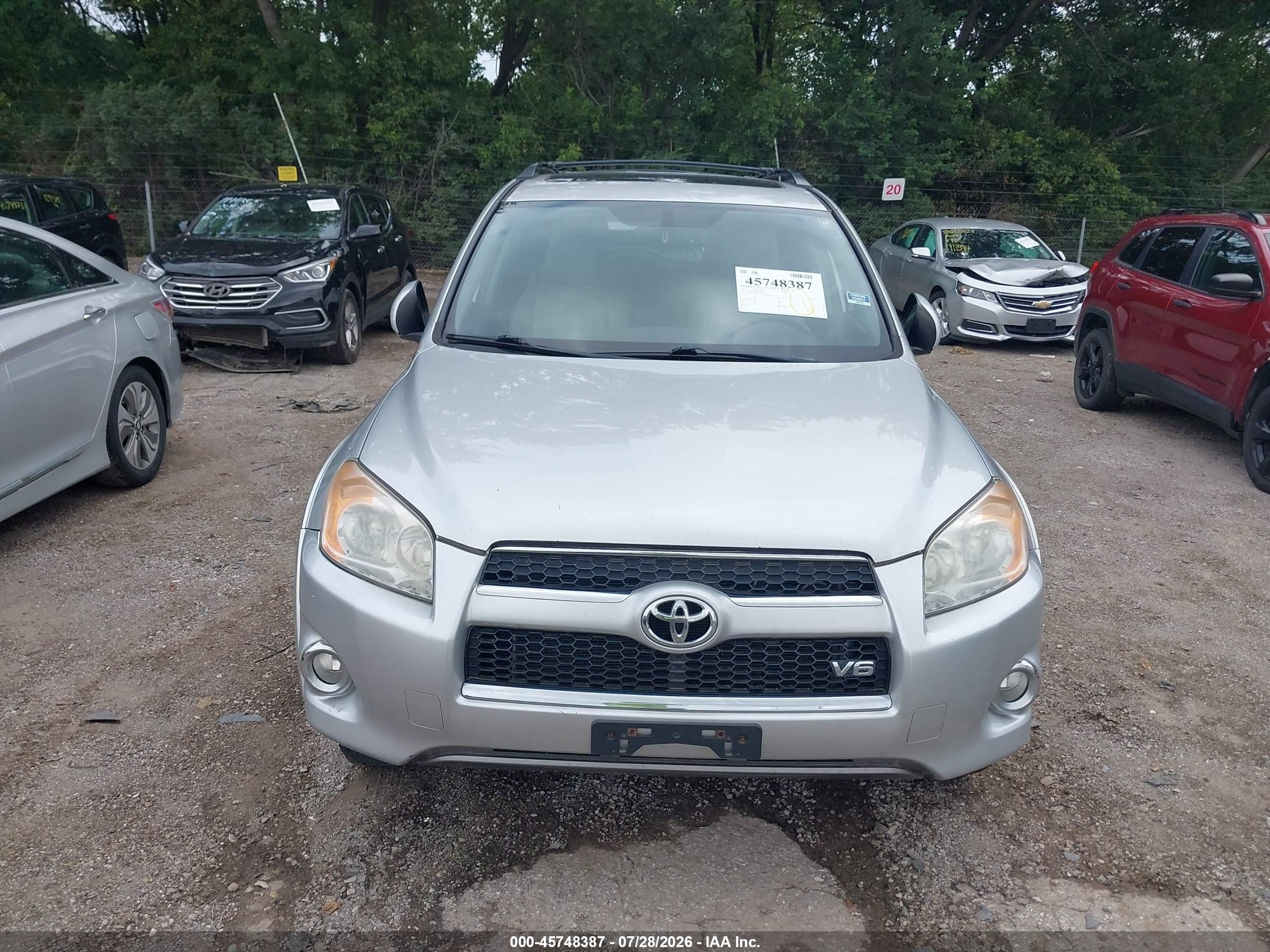 2012 Toyota Rav4 Limited V6 Silver vin: 2T3DK4DV0CW088878