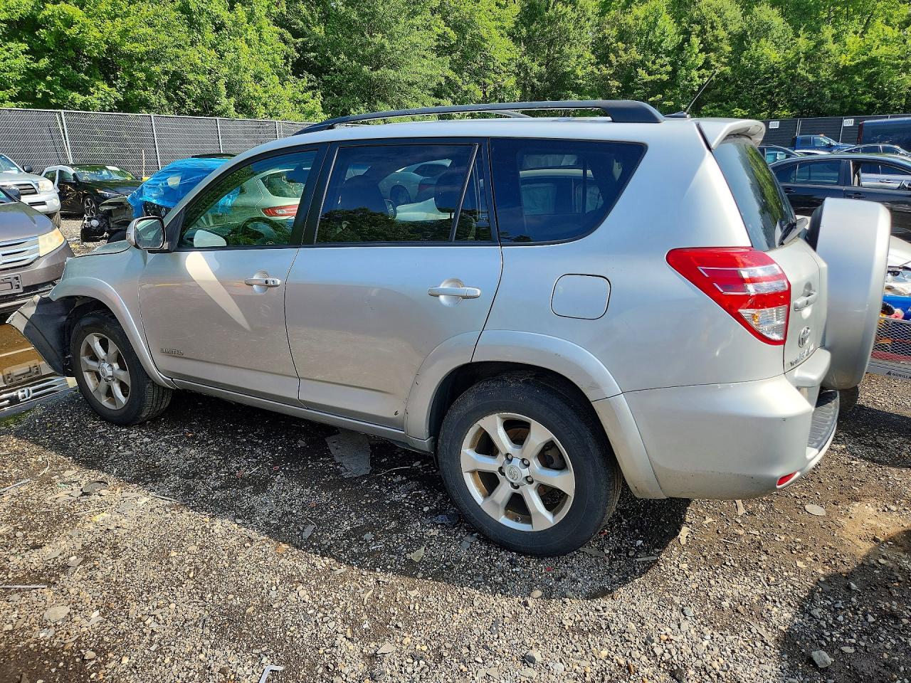 2010 Toyota Rav4 Limited Silver vin: 2T3DK4DV1AW027052