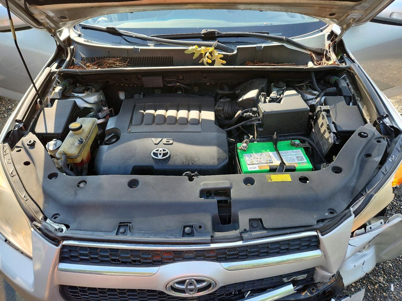 2010 Toyota Rav4 Limited Silver vin: 2T3DK4DV1AW027052