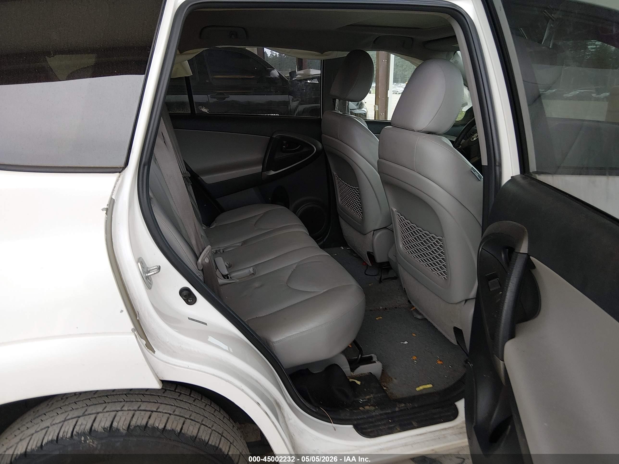 2010 Toyota Rav4 Limited V6 White vin: 2T3DK4DV1AW035488