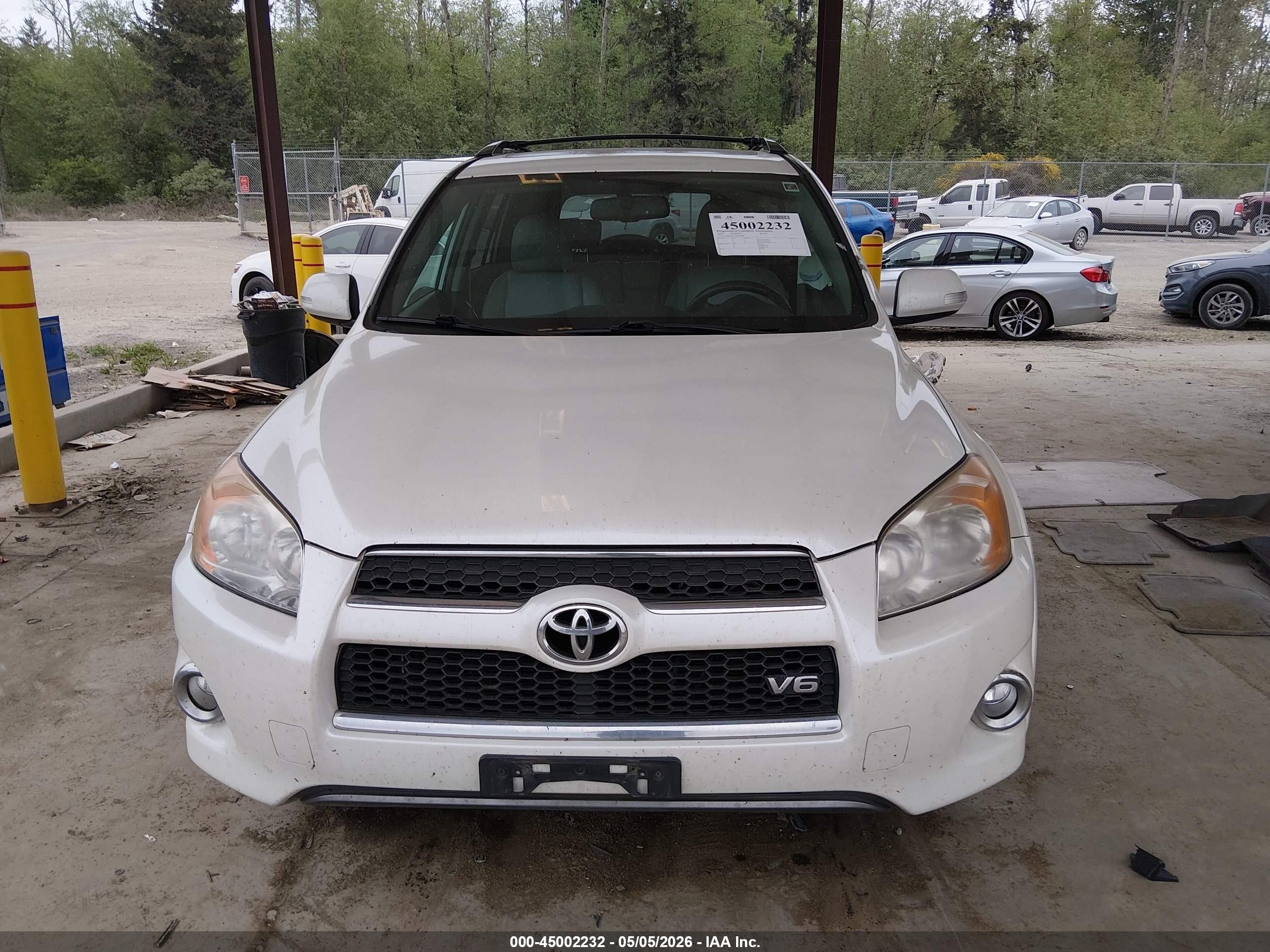2010 Toyota Rav4 Limited V6 White vin: 2T3DK4DV1AW035488