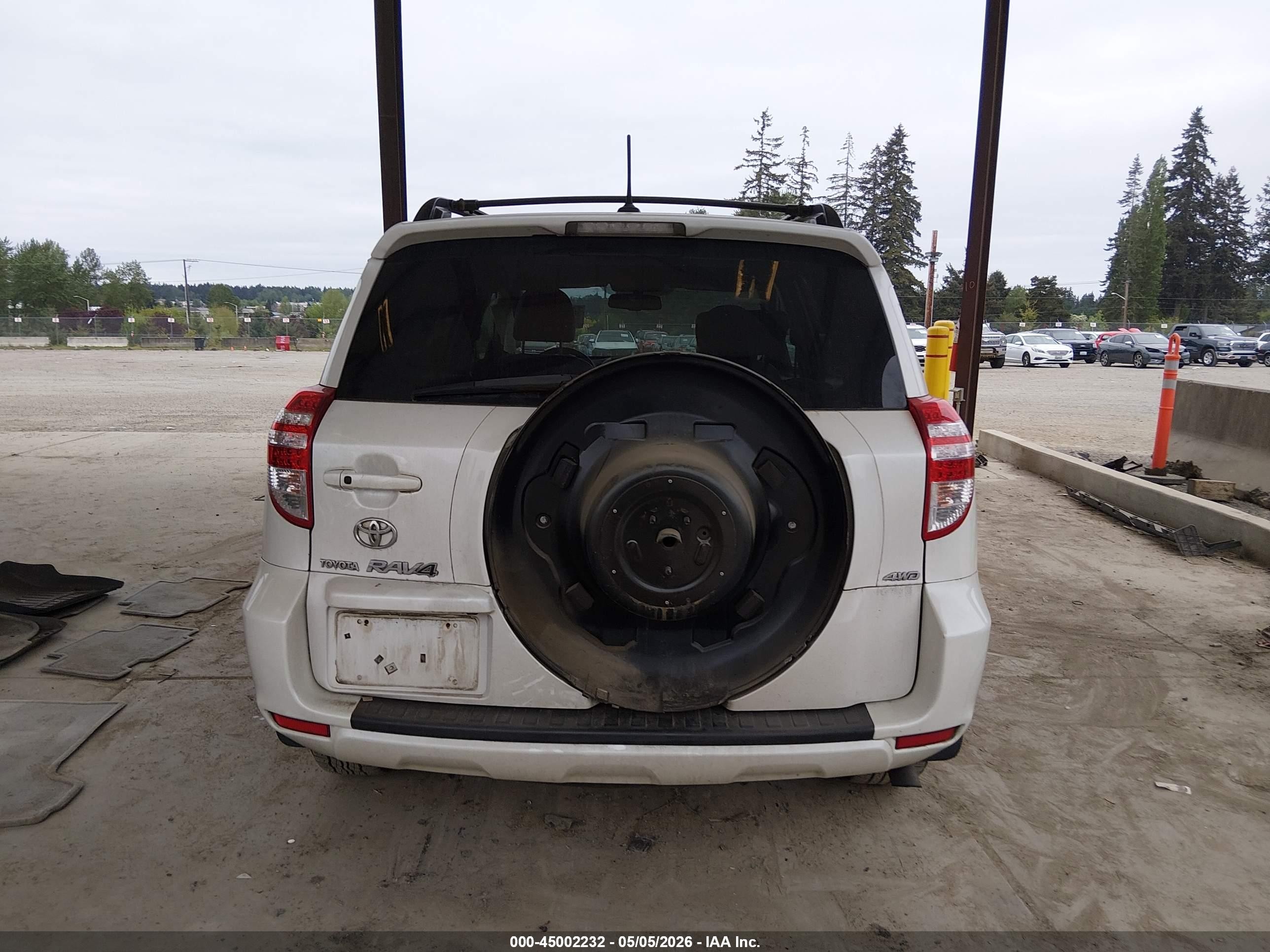 2010 Toyota Rav4 Limited V6 White vin: 2T3DK4DV1AW035488