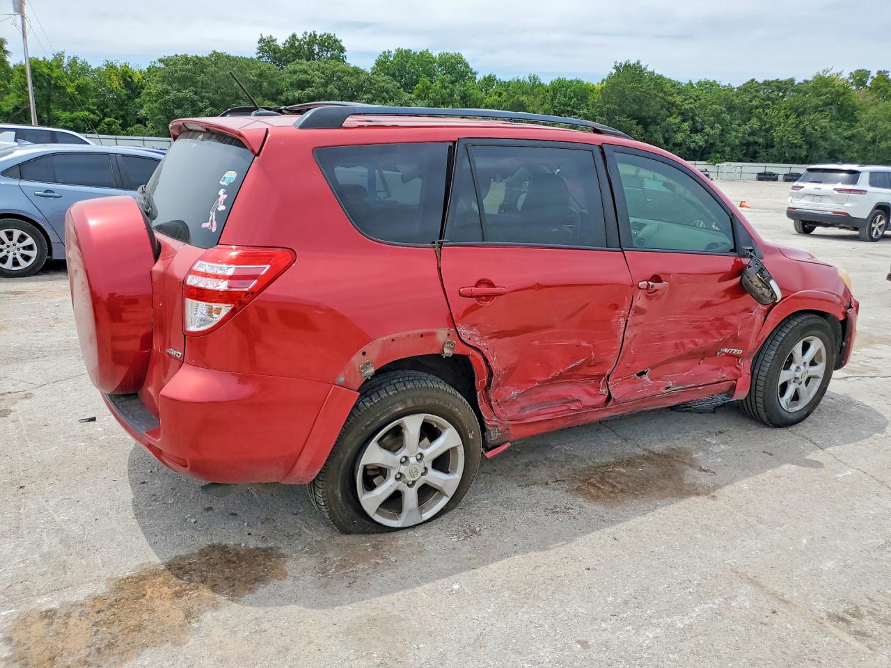 2011 Toyota Rav4 Limited Red vin: 2T3DK4DV1BW041731