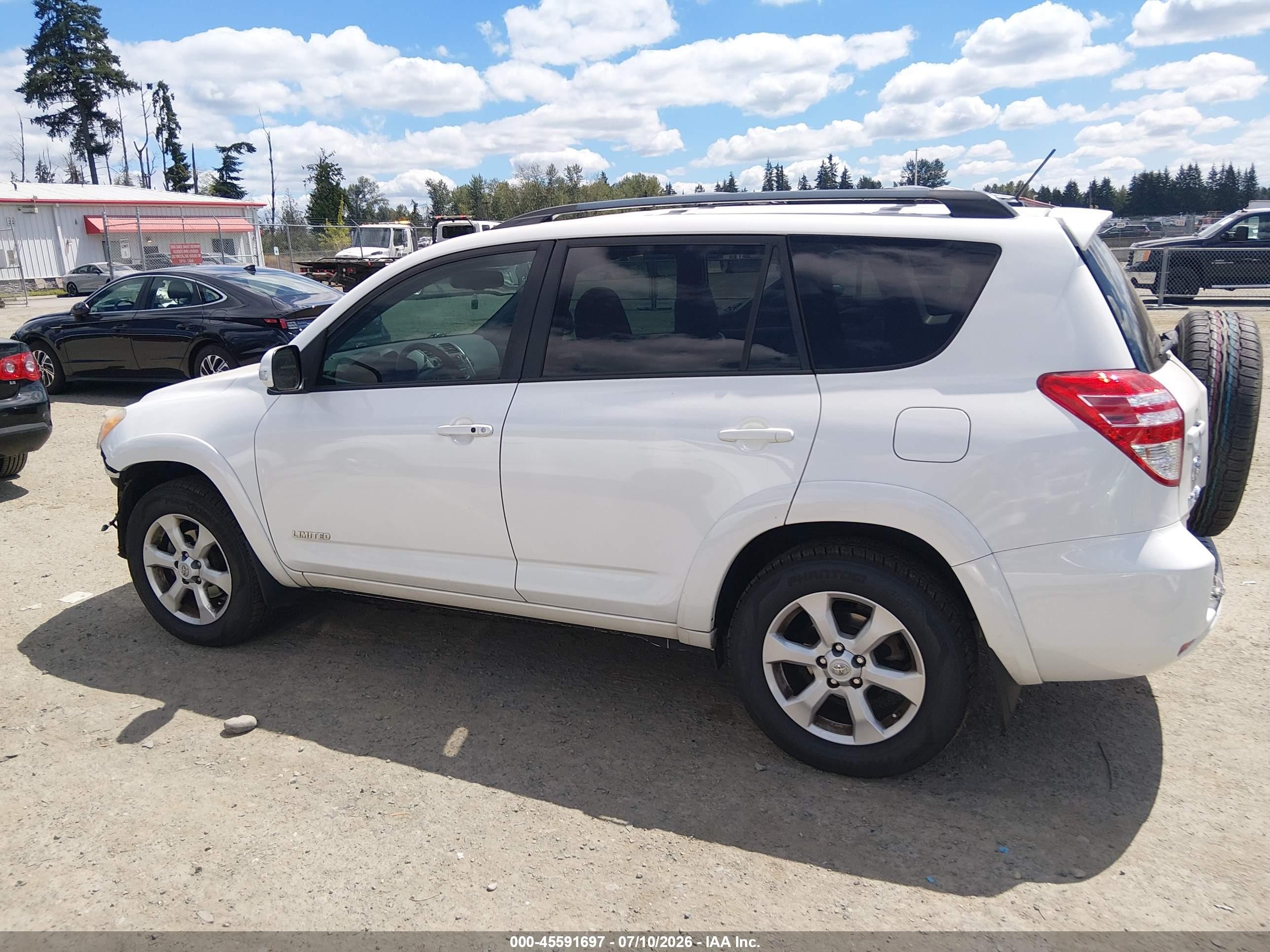 2011 Toyota Rav4 Limited V6 White vin: 2T3DK4DV1BW044113