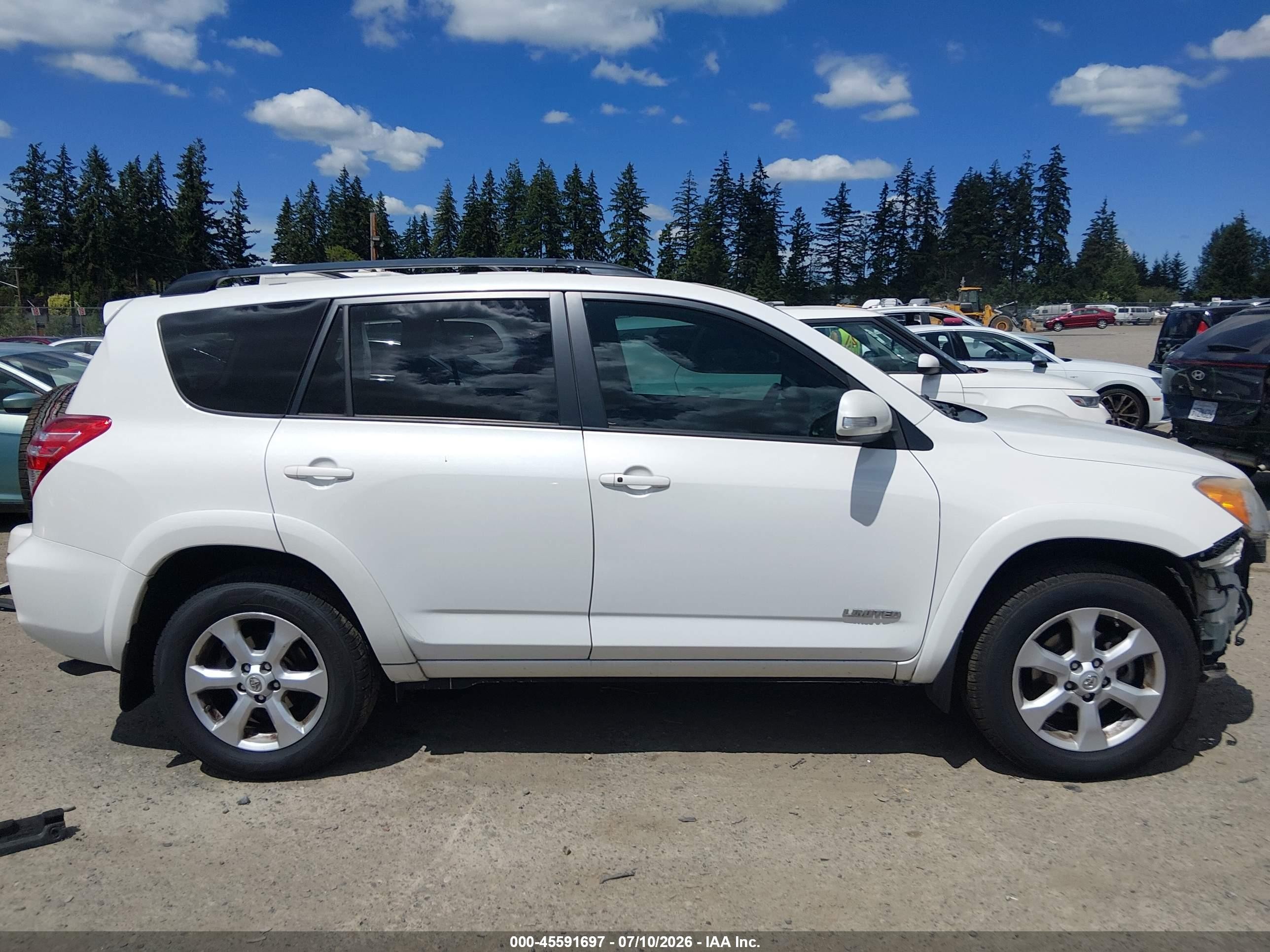 2011 Toyota Rav4 Limited V6 White vin: 2T3DK4DV1BW044113