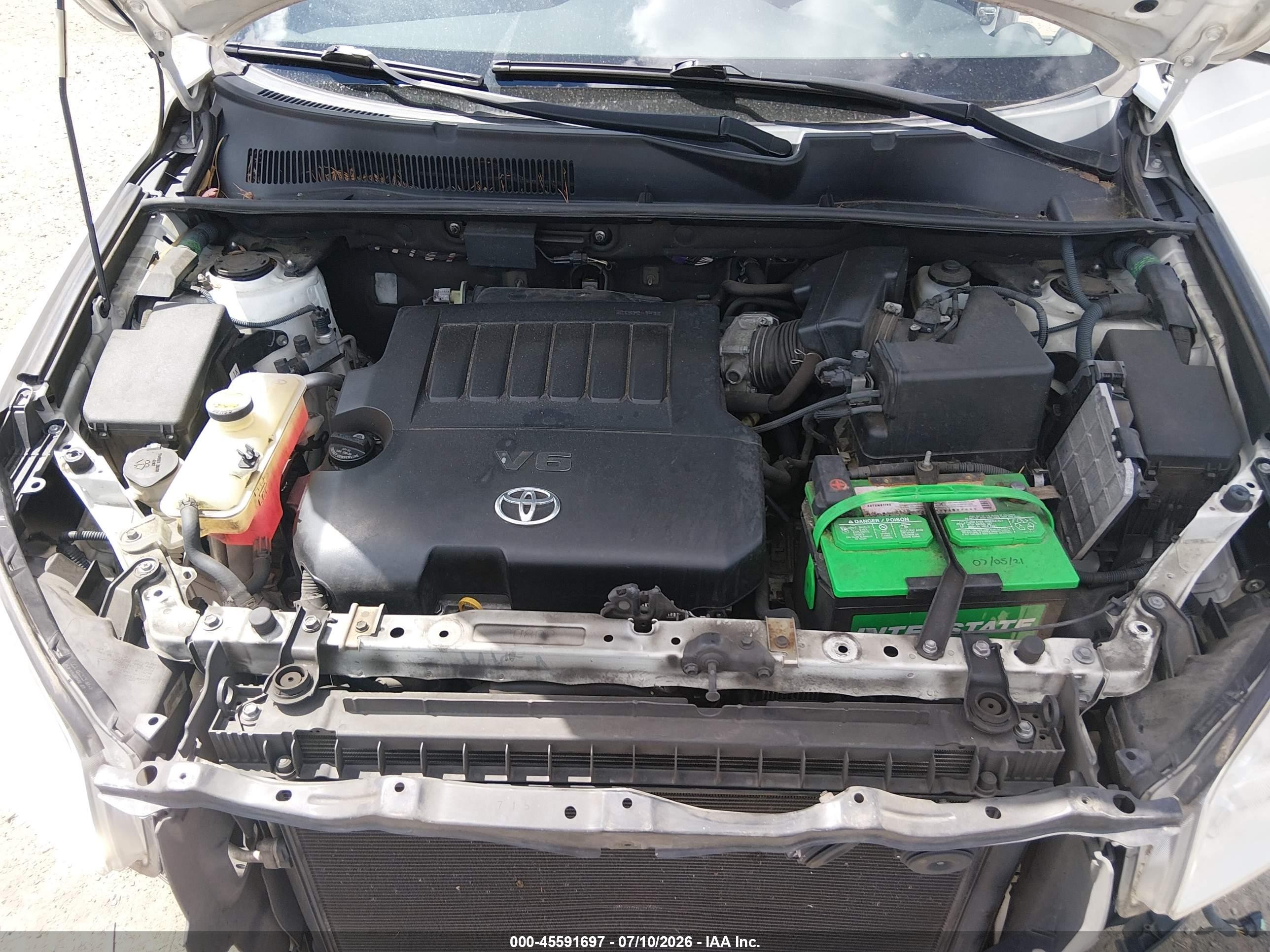 2011 Toyota Rav4 Limited V6 White vin: 2T3DK4DV1BW044113