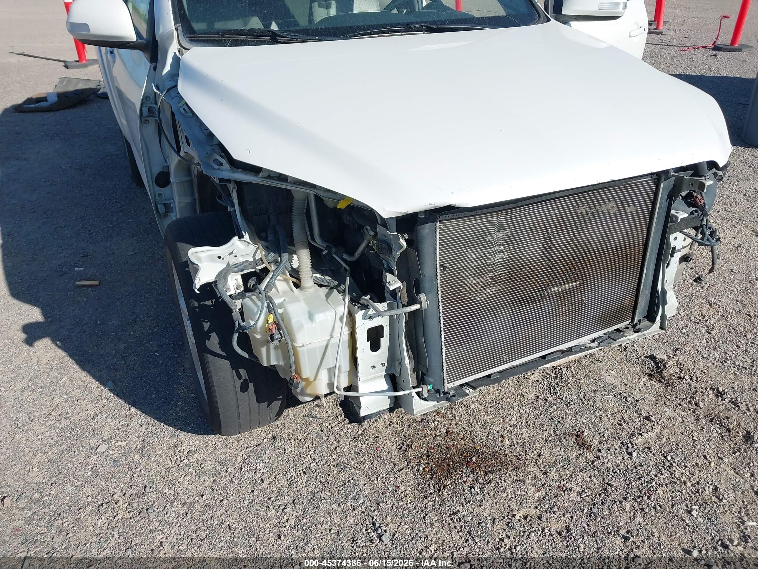 2011 Toyota Rav4 Limited V6 White vin: 2T3DK4DV1BW056388