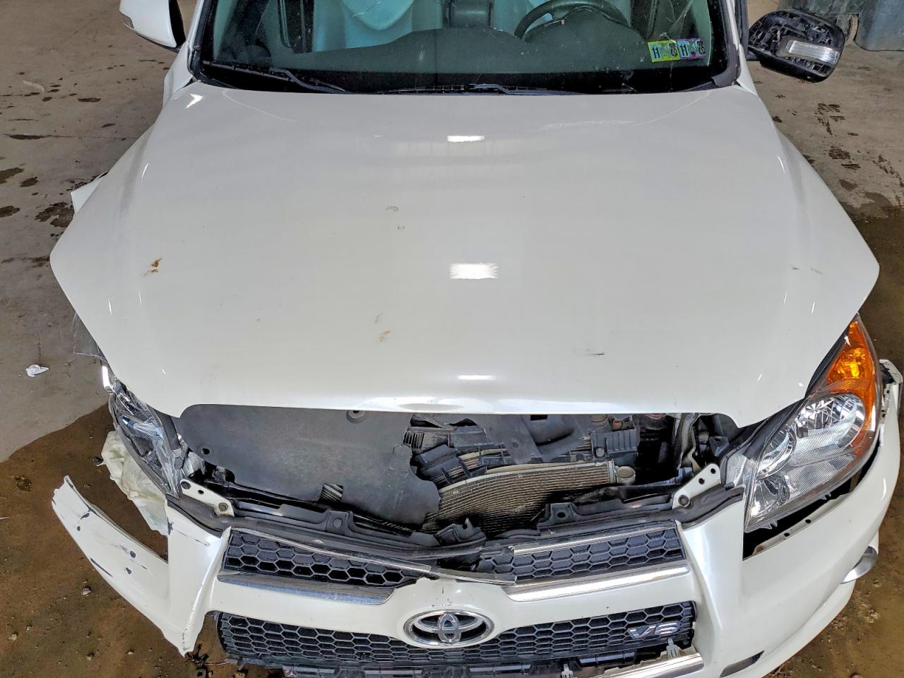 2011 Toyota Rav4 Limited White vin: 2T3DK4DV2BW064497
