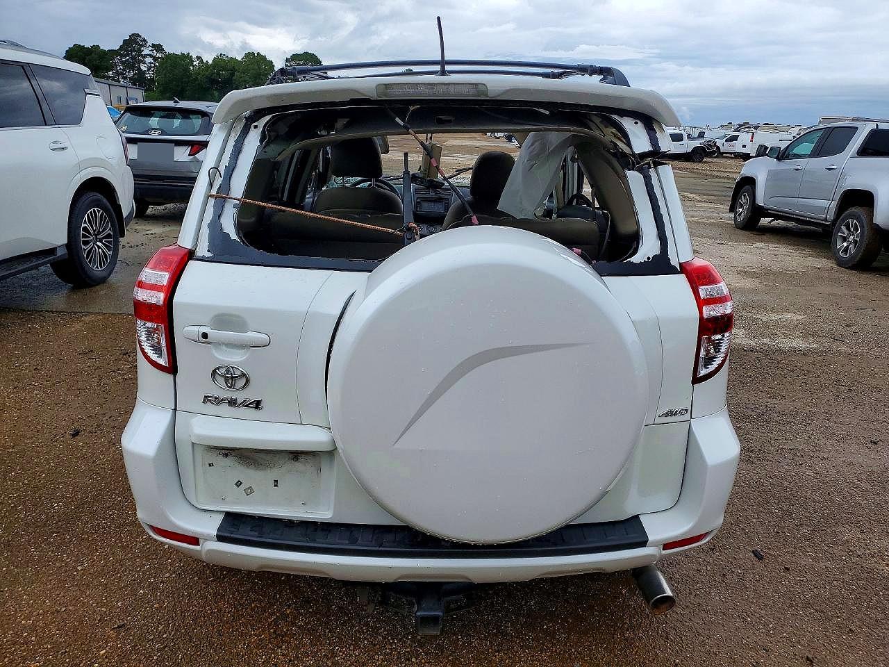2012 Toyota Rav4 Limited White vin: 2T3DK4DV2CW073413
