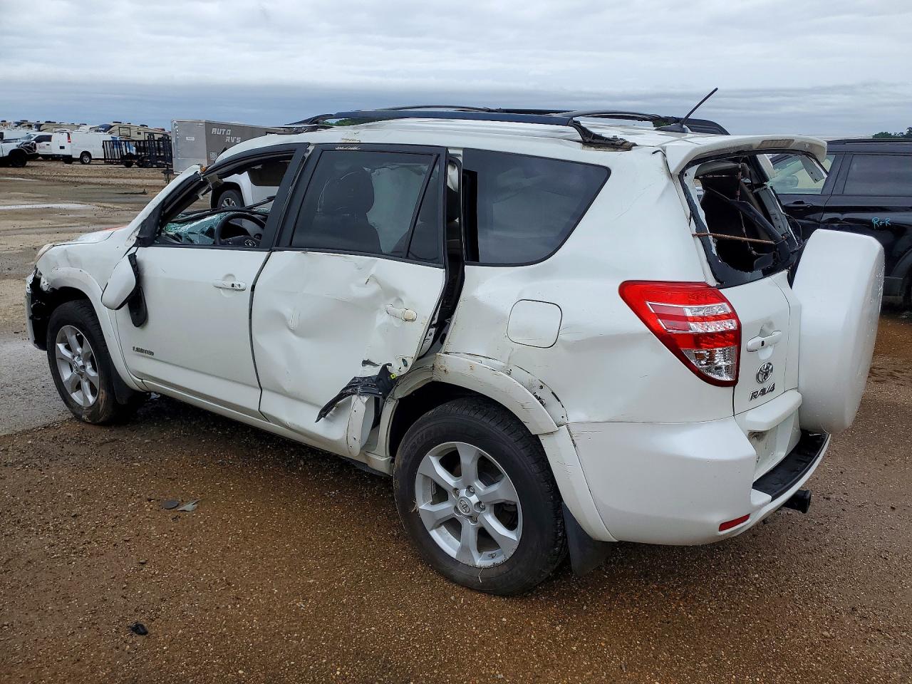 2012 Toyota Rav4 Limited White vin: 2T3DK4DV2CW073413