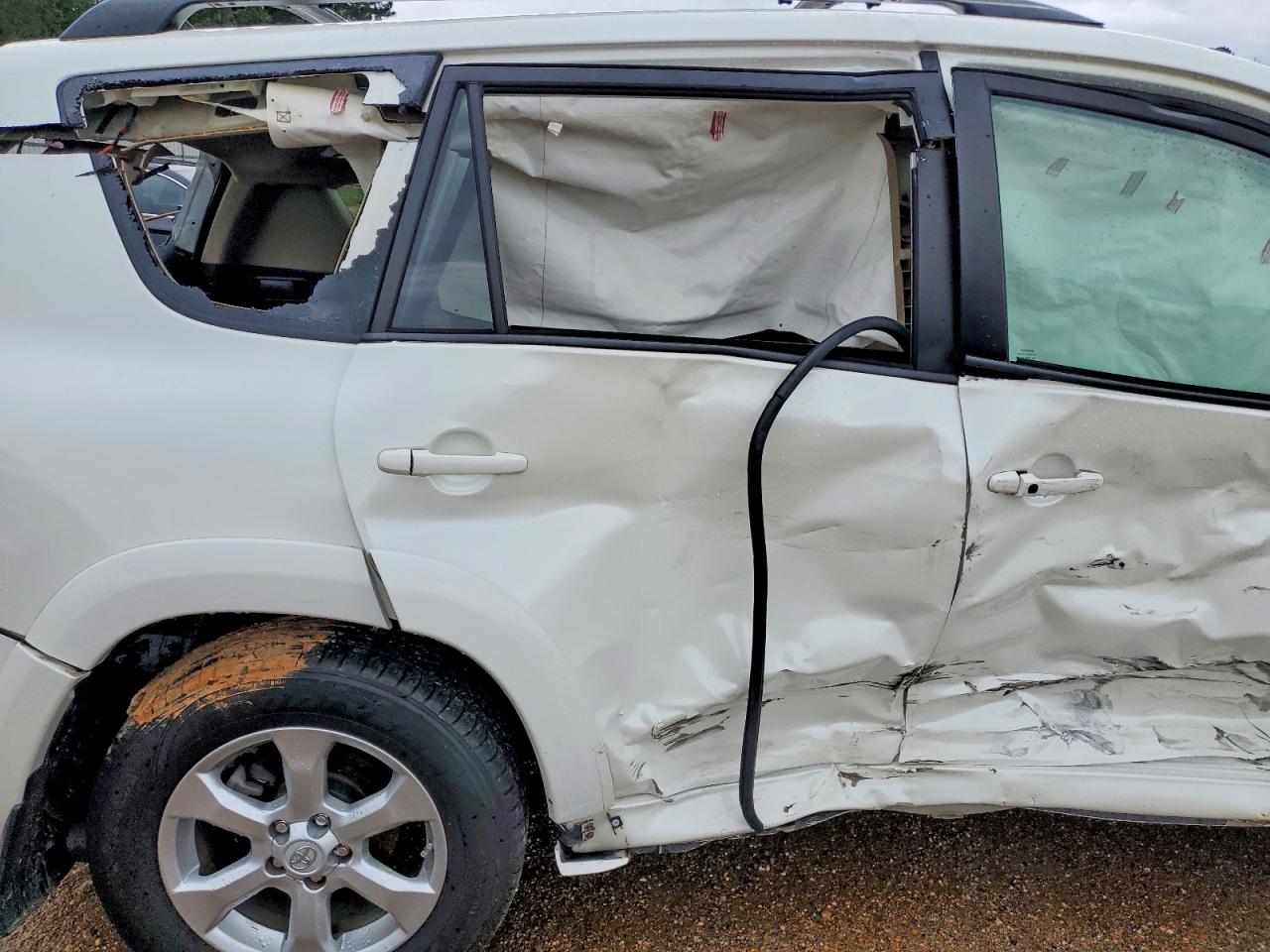 2012 Toyota Rav4 Limited White vin: 2T3DK4DV2CW073413
