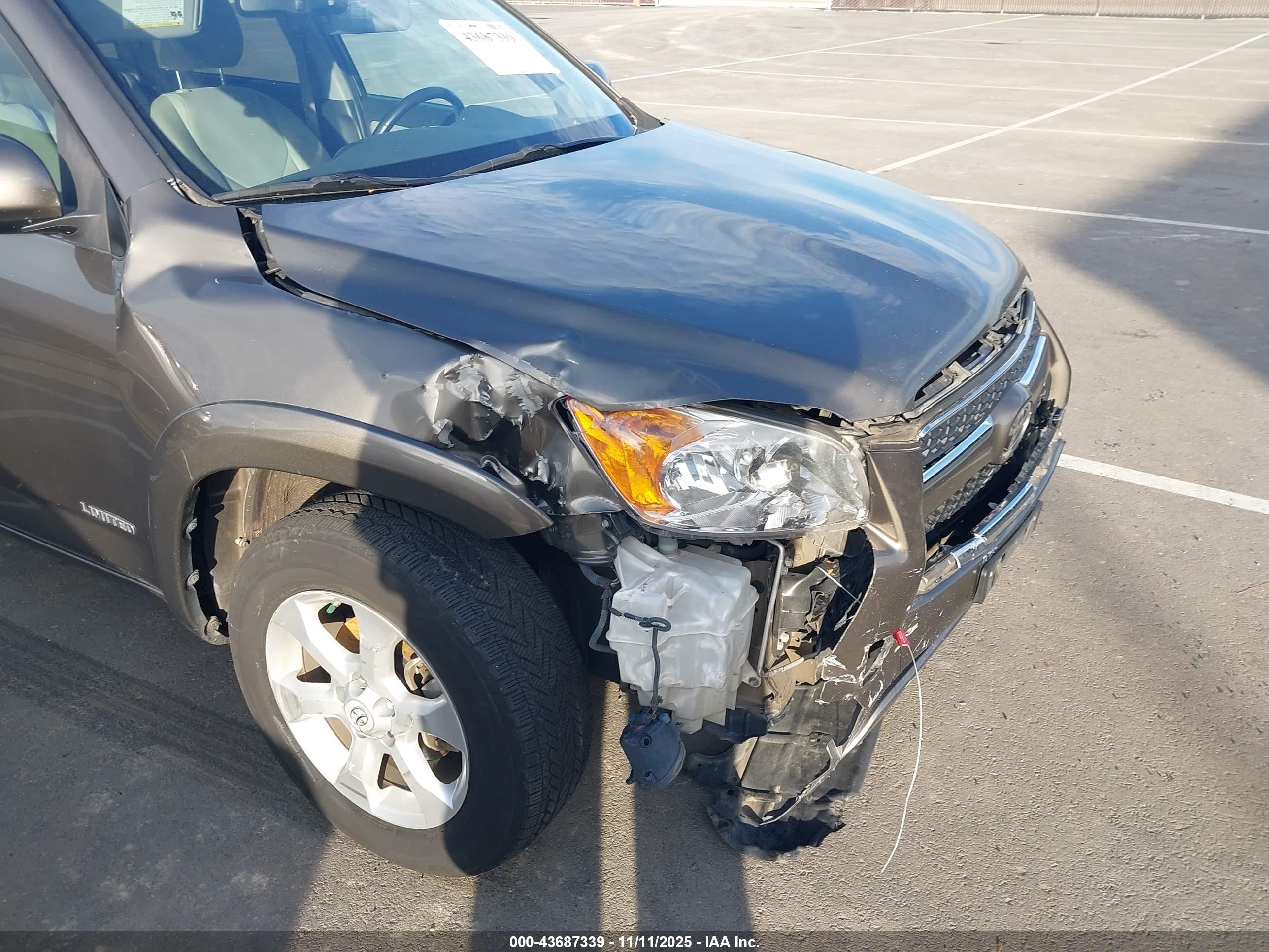 2012 Toyota Rav4 Limited V6 Gray vin: 2T3DK4DV2CW087604