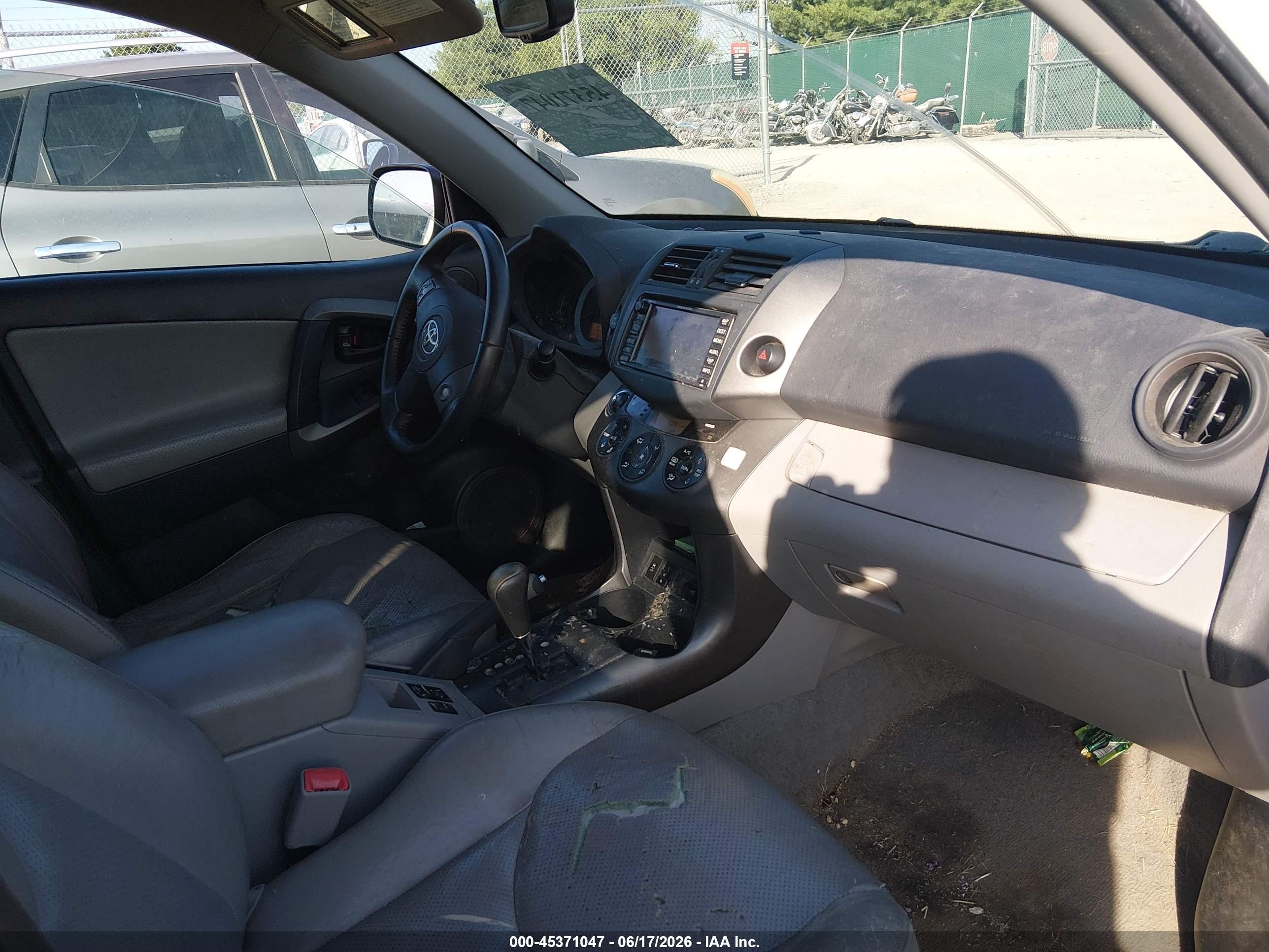 2010 Toyota Rav4 Limited V6 White vin: 2T3DK4DV3AW033872