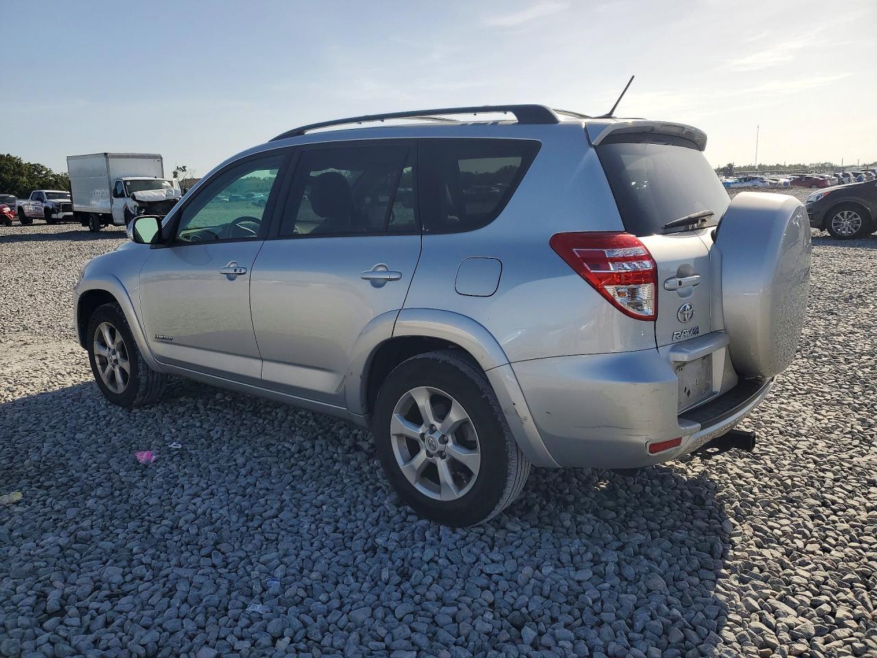 2011 Toyota Rav4 Limited Silver vin: 2T3DK4DV3BW037082