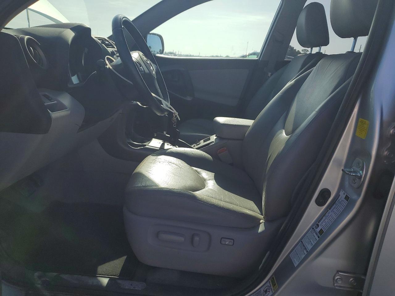2011 Toyota Rav4 Limited Silver vin: 2T3DK4DV3BW037082