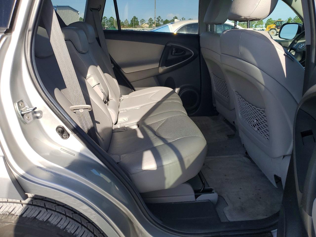 2011 Toyota Rav4 Limited Silver vin: 2T3DK4DV3BW037082