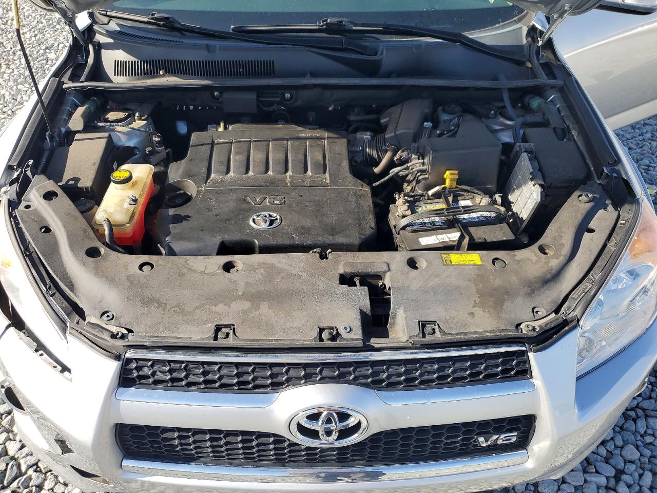 2011 Toyota Rav4 Limited Silver vin: 2T3DK4DV3BW037082