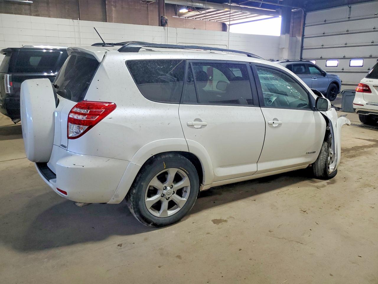 2011 Toyota Rav4 Limited Белый vin: 2T3DK4DV3BW053069
